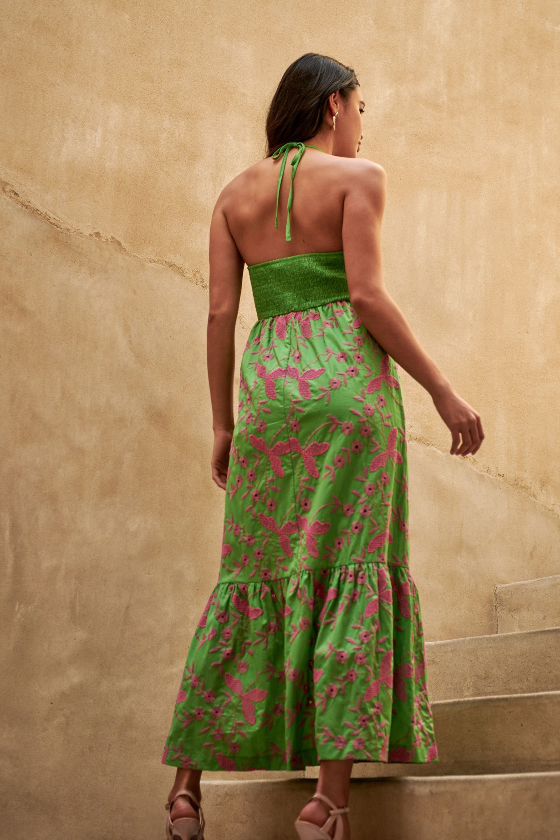 Green/Pink Kleid mit Next trägerloses Mittellanges, Midikleid (1-tlg) Lochstickerei