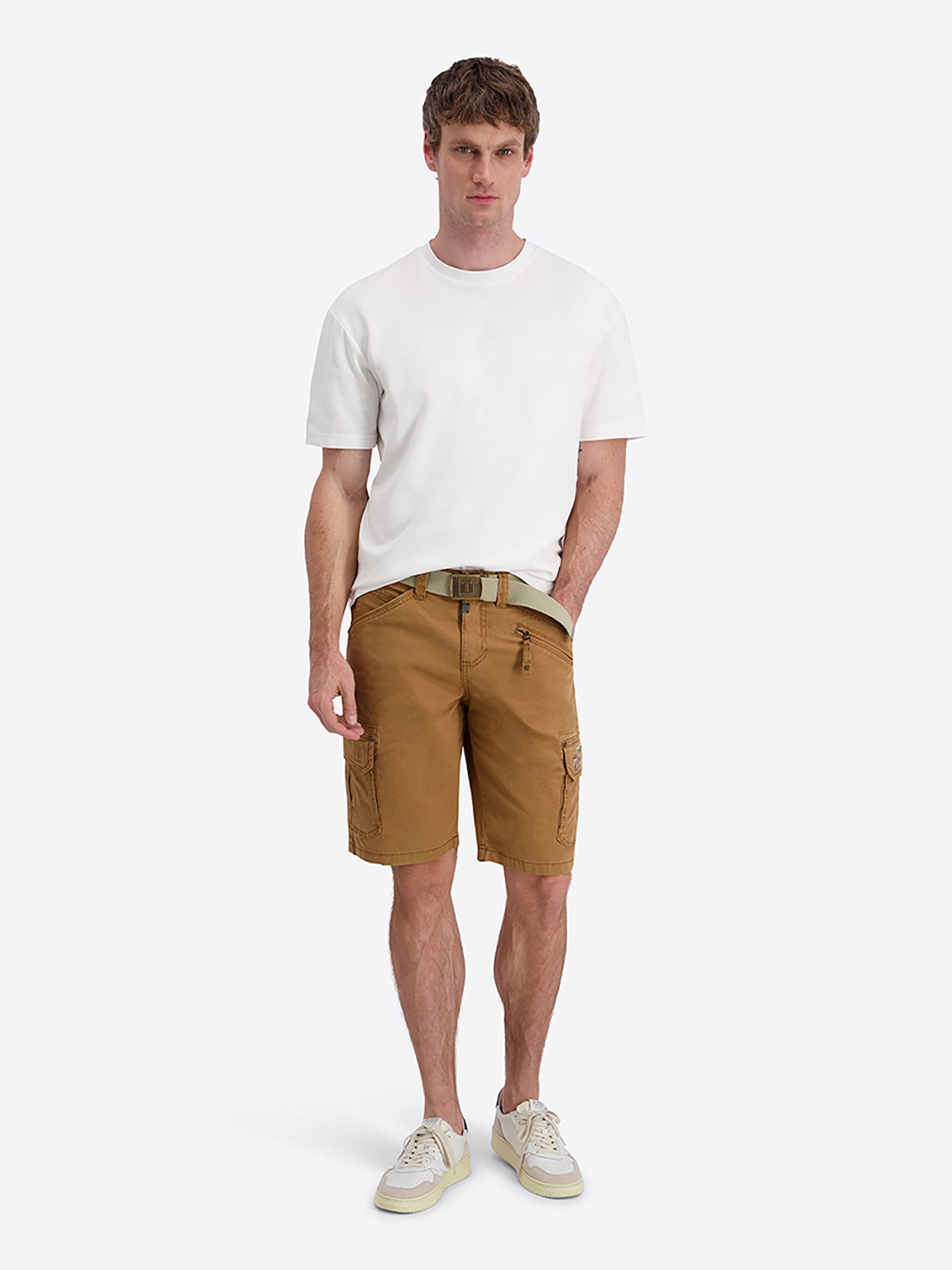 TIMEZONE Cargoshorts Inklusive Gürtel Cargotaschen Reißverschluss Bundkomfort für Herren (1-tlg) Baumwolle Normal Fit Einfarbig atmungsaktiv Reißverschluss