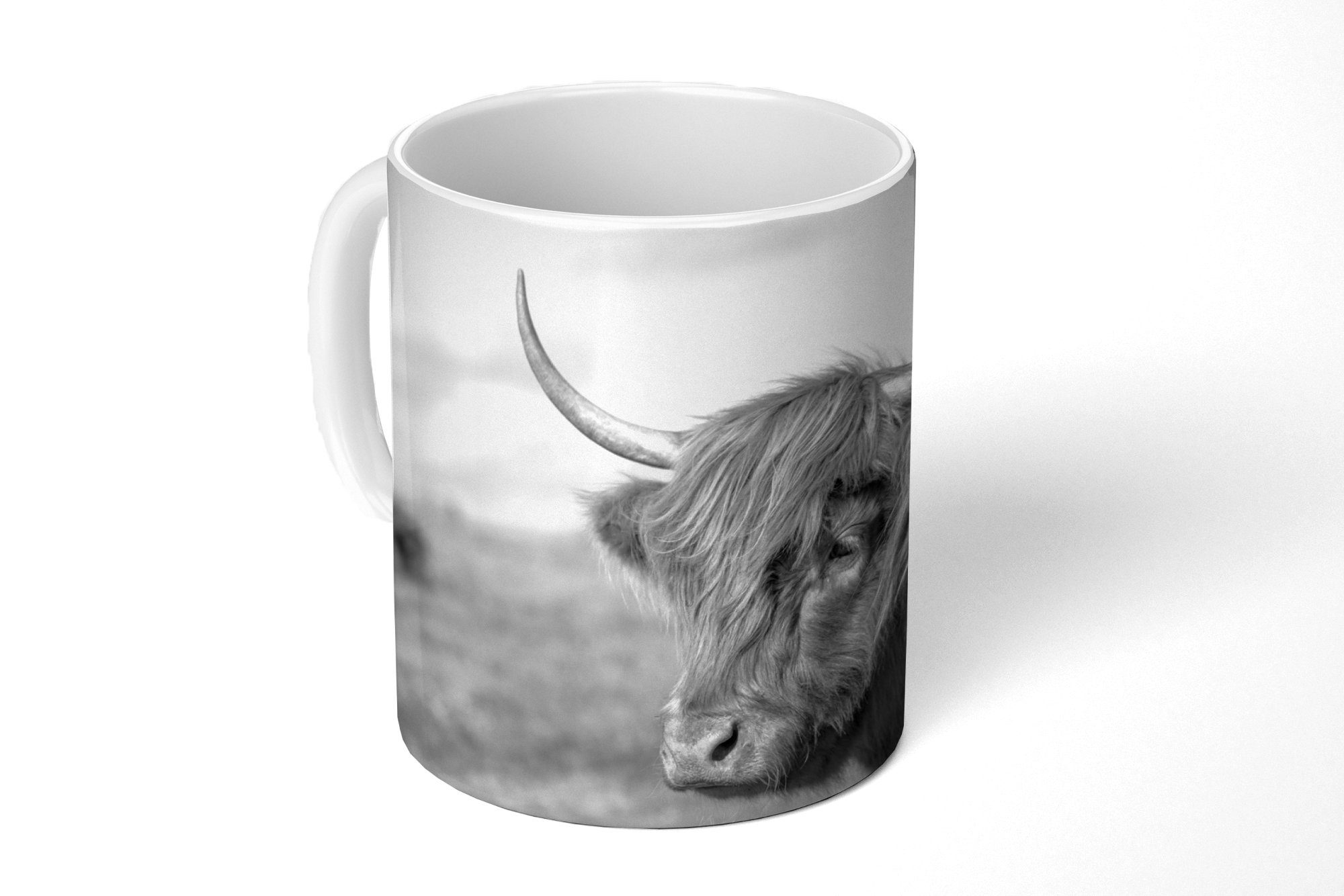 MuchoWow Tasse Schottischer Highlander - Weiß, - Schwarz Kaffeetassen, Keramik, Geschenk Teetasse, Tiere Becher, Teetasse, 