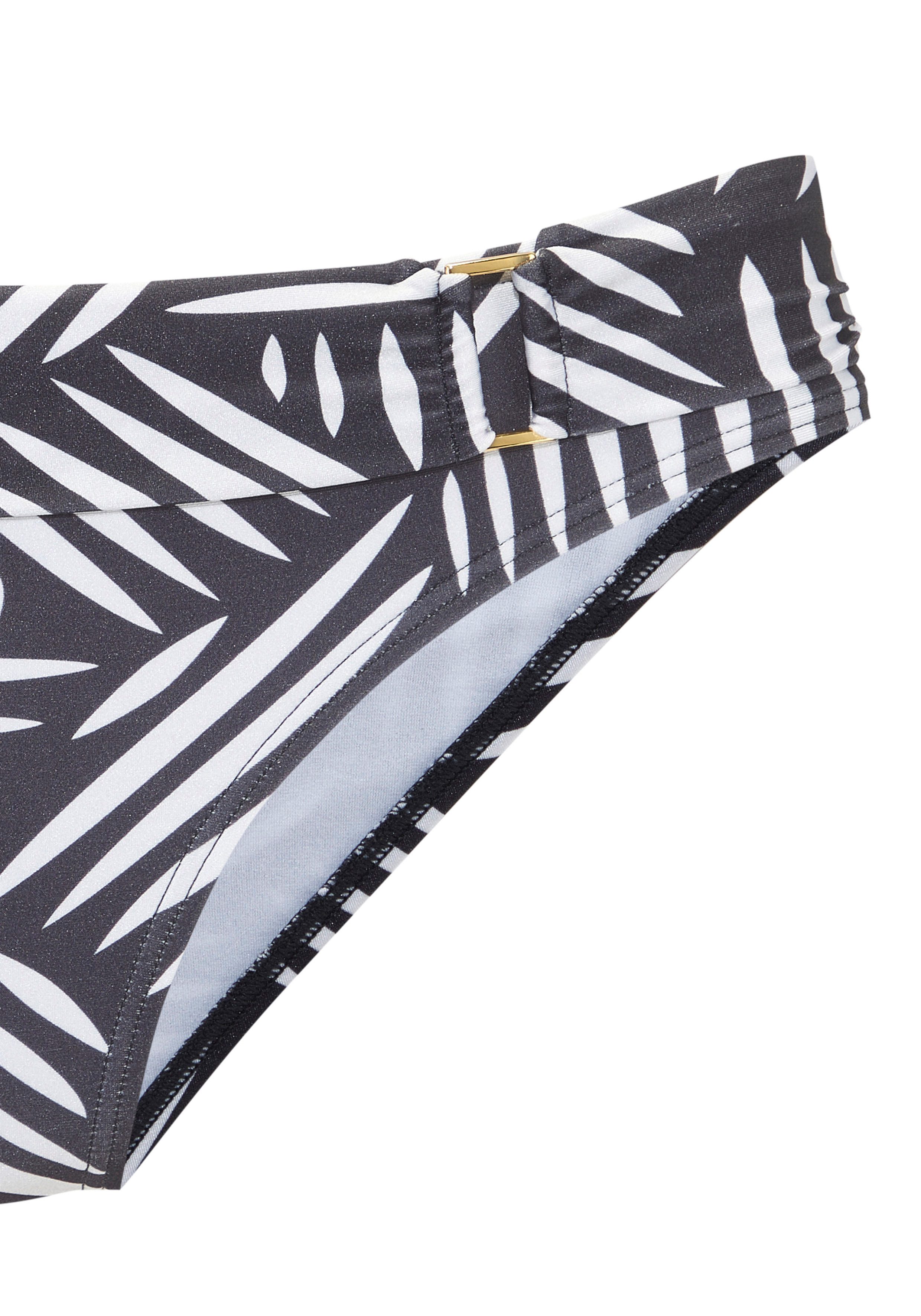 LASCANA Bikini-Hose Liv Mit goldfarbener Schnalle