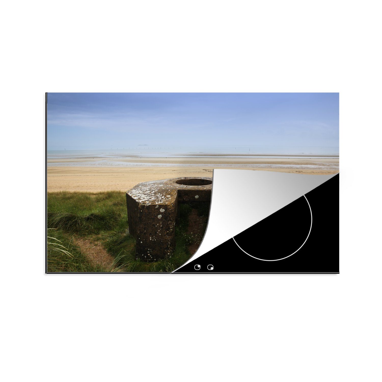 MuchoWow Herdblende-/Abdeckplatte Sockel eines Geschützes am französischen Utah Beach an den, Vinyl, (1 tlg), 81x52 cm, Induktionskochfeld Schutz für die küche, Ceranfeldabdeckung