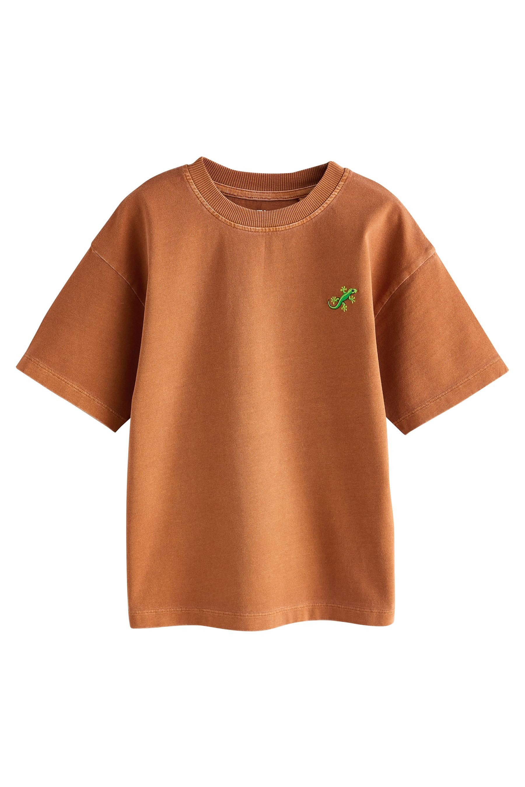 T-Shirt Gewaschenes T-Shirt mit Stickerei auf der Brust