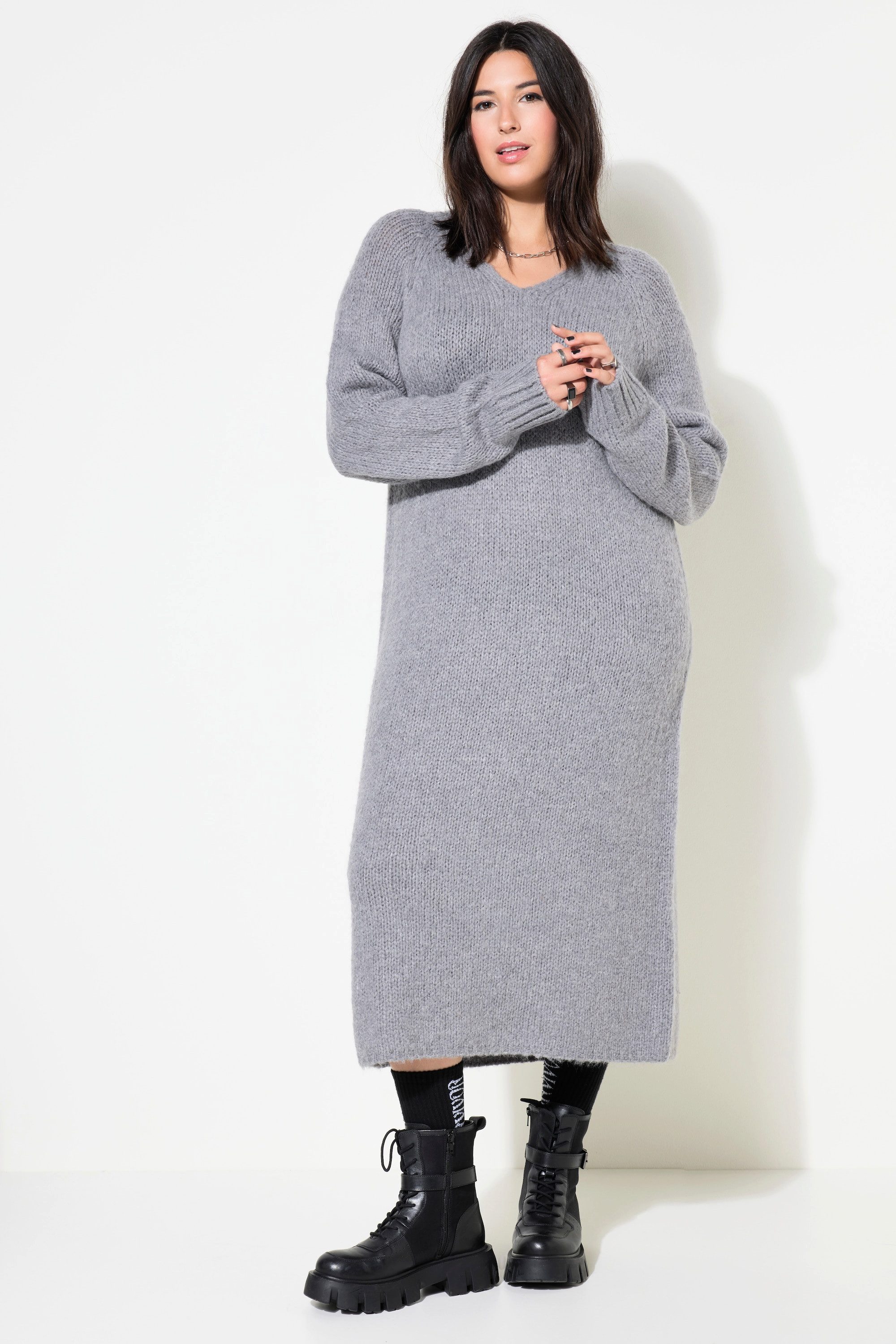 Strickkleid Strickkleid Loose Fit Midikleid V-Ausschnitt