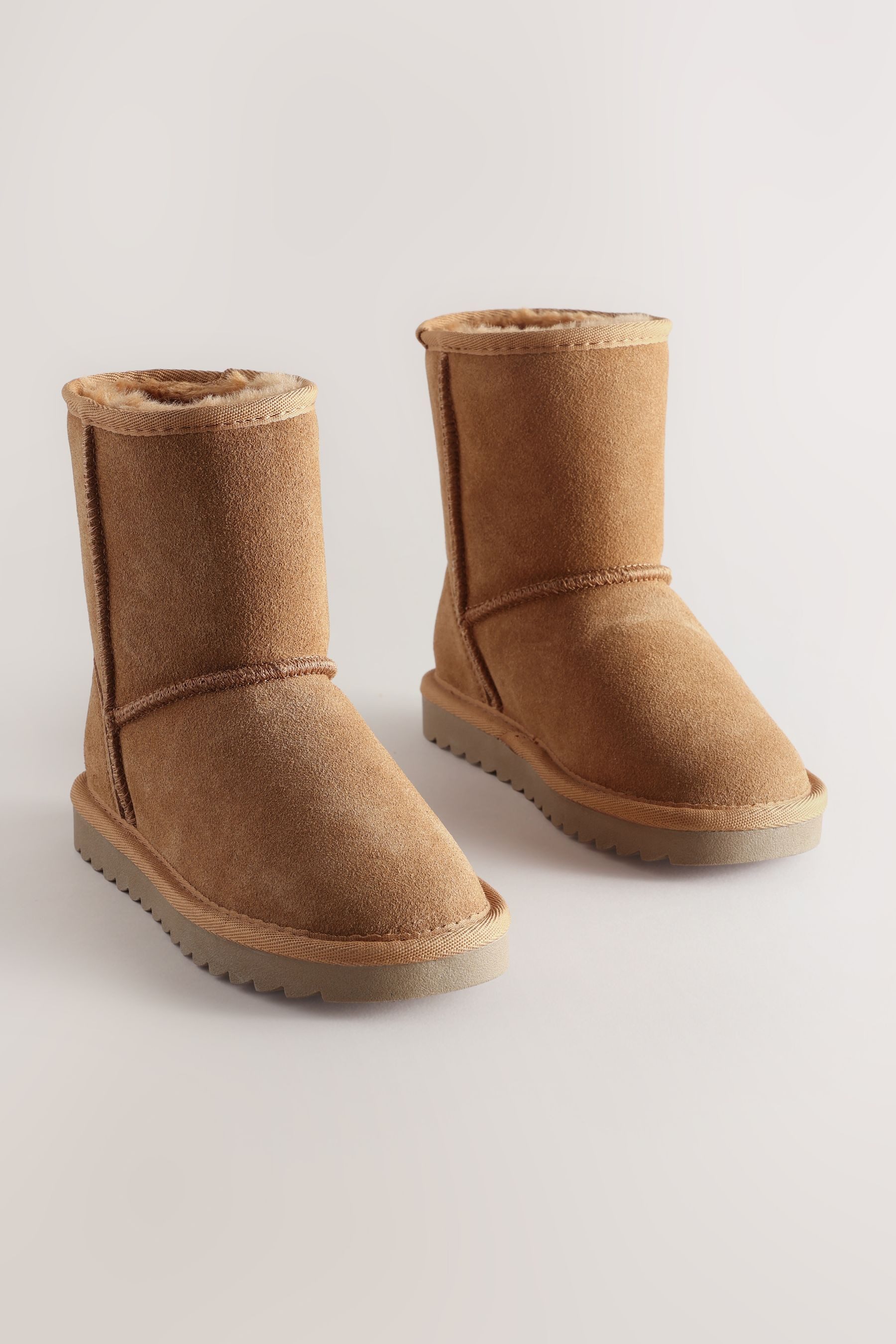 Next Hohe Schlupfstiefel aus Veloursleder Schlupfboots – Bild 5 von 5