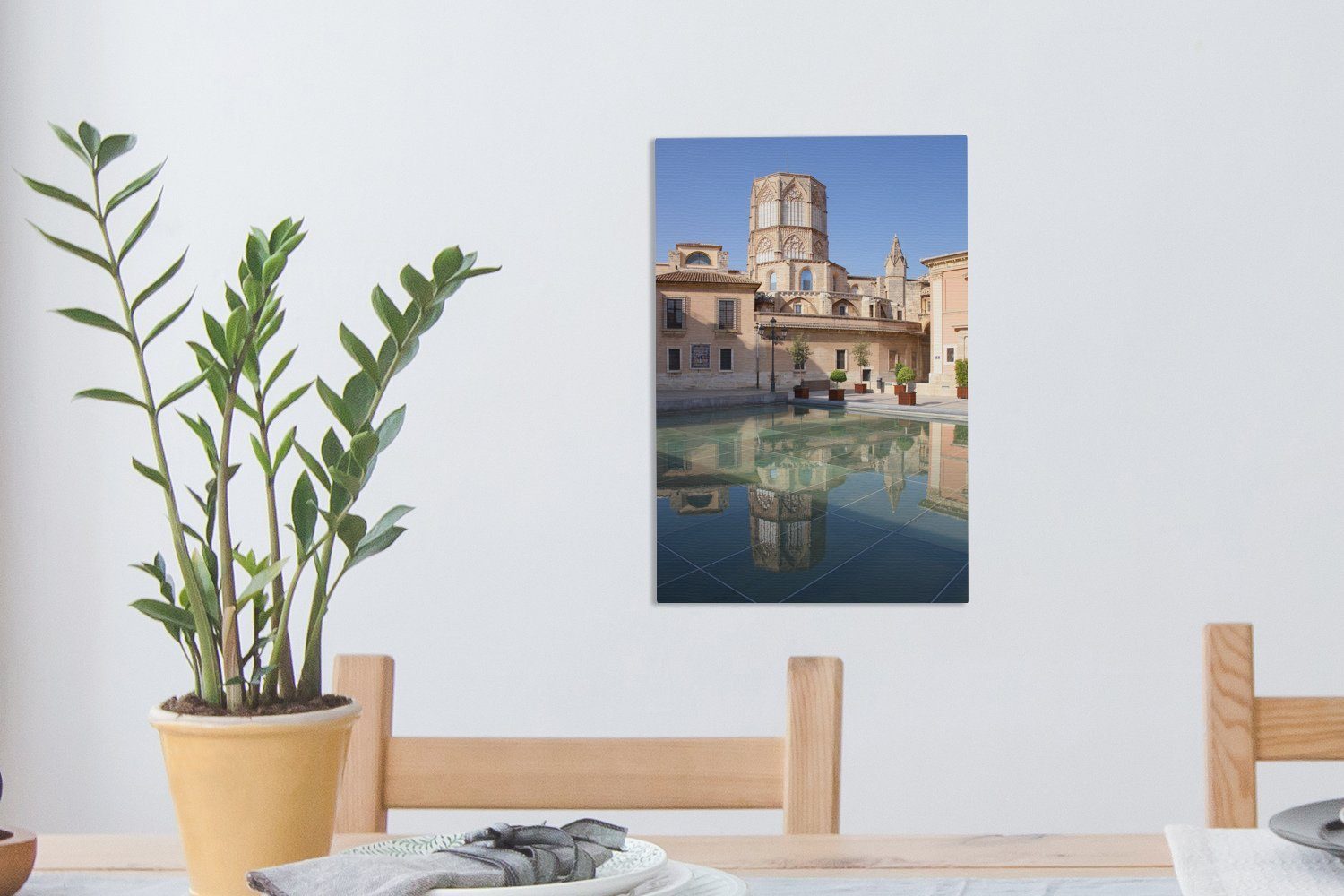 fertig (1 20x30 Zackenaufhänger, Leinwandbild Gemälde, Kathedrale, bespannt Wasser St), - Leinwandbild OneMillionCanvasses® Valencia cm inkl. -