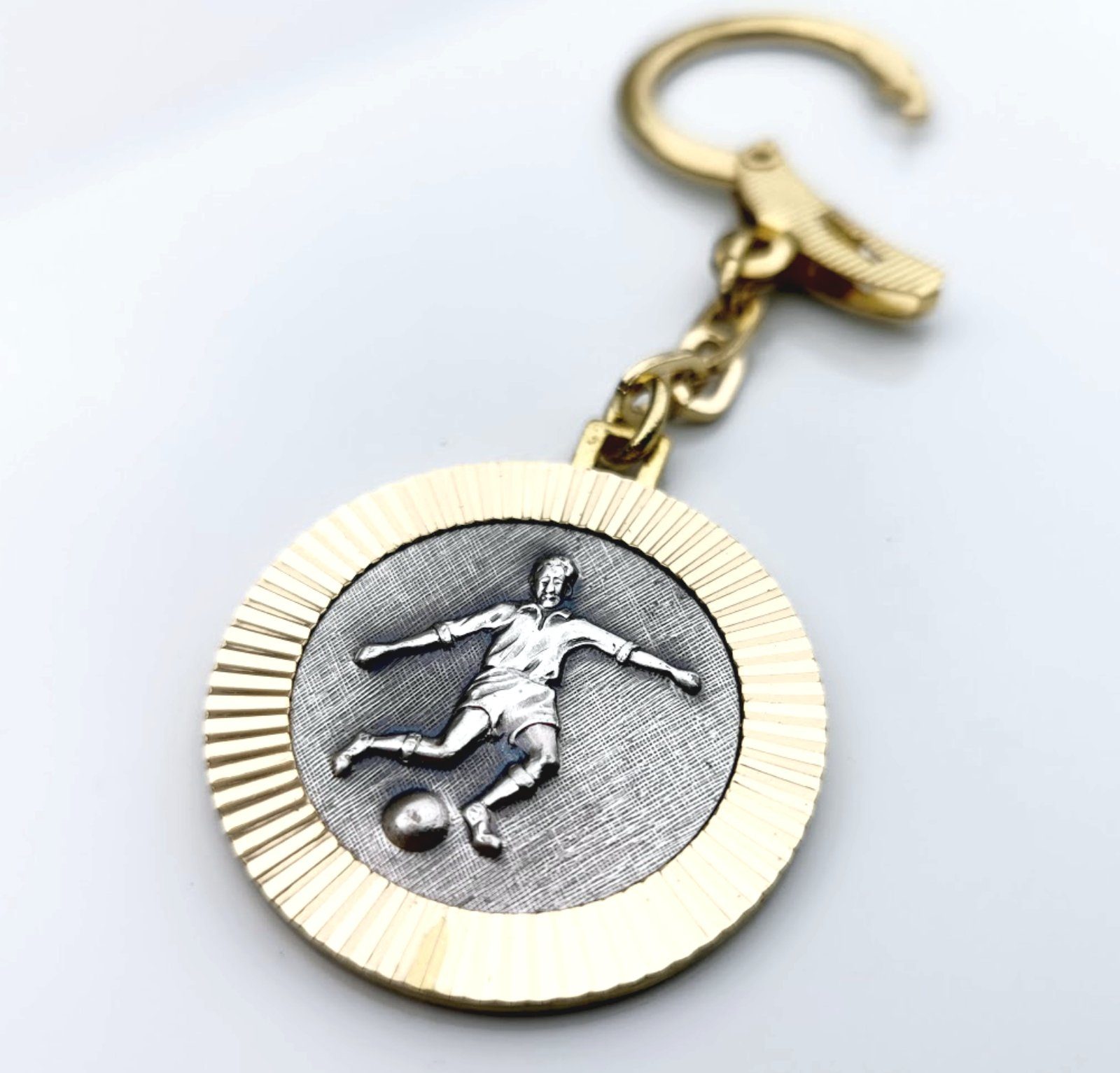 HR Autocomfort Schlüsselanhänger mit Gravur Deutschland Fußball Weltmeister günstig online kaufen