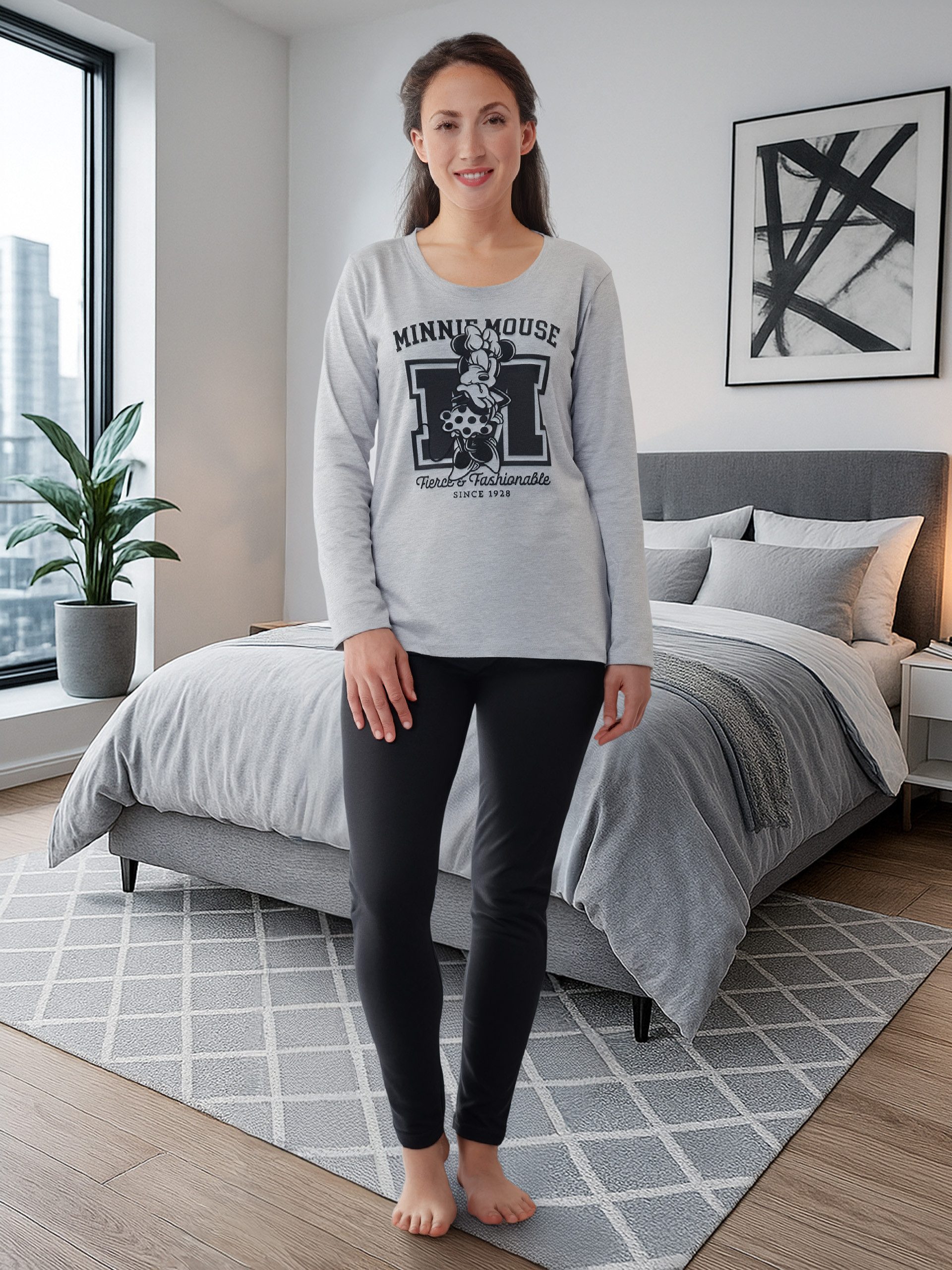 United Labels® Schlafanzug Disney - Minnie Mouse zwinker - Fierce & Fashionable since 1928, Set