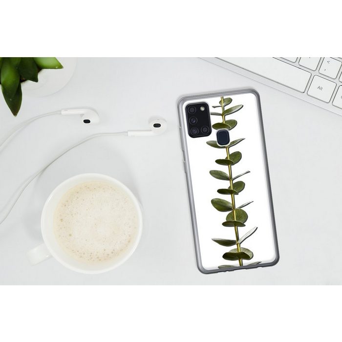 MuchoWow Handyhülle Eukalyptusstamm mit Blättern Handyhülle Samsung Galaxy A21s Smartphone-Bumper Print Handy