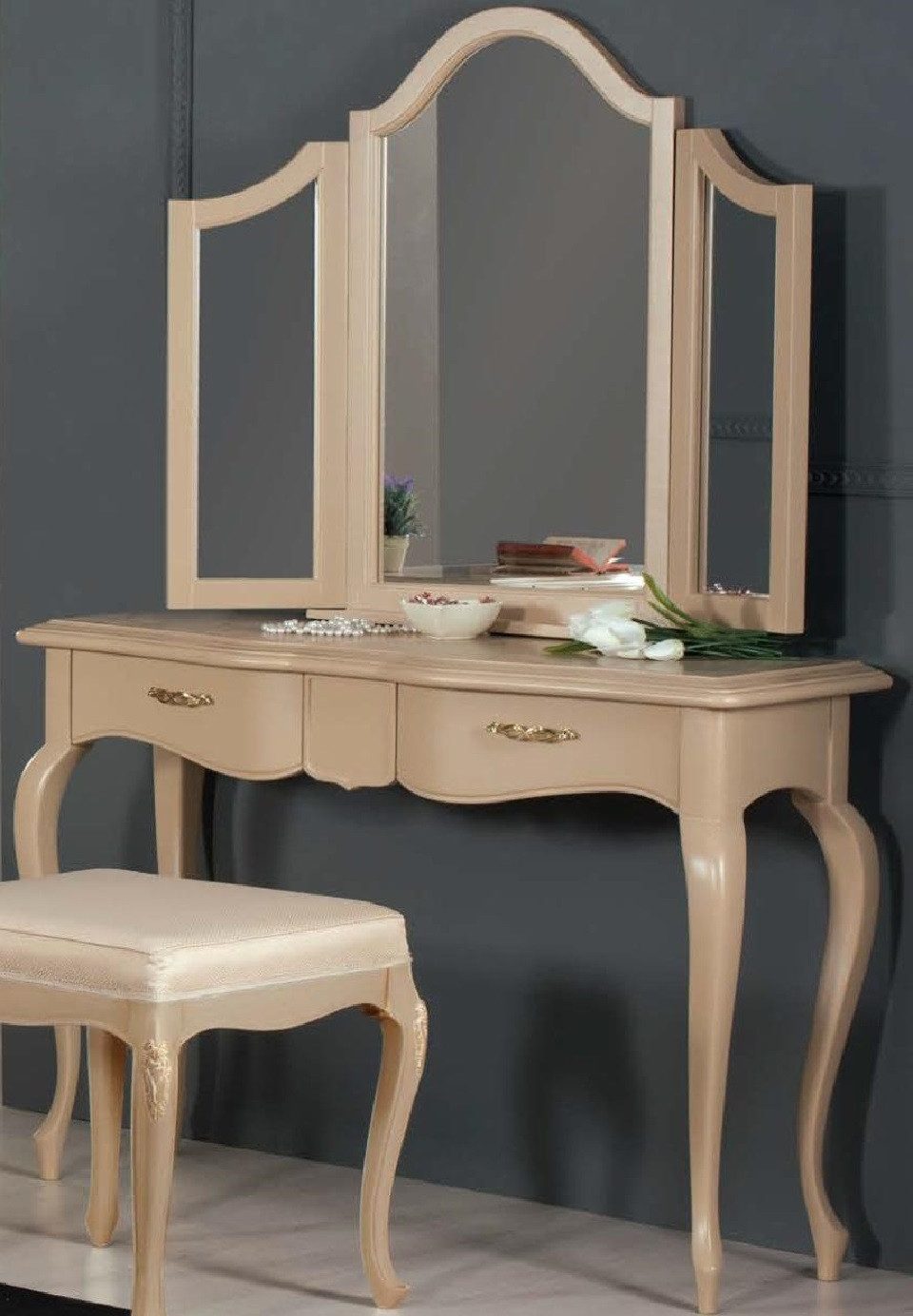Schminktisch Neues Set: Schminktisch mit Spiegel und Hocker für das Schlafzimmer