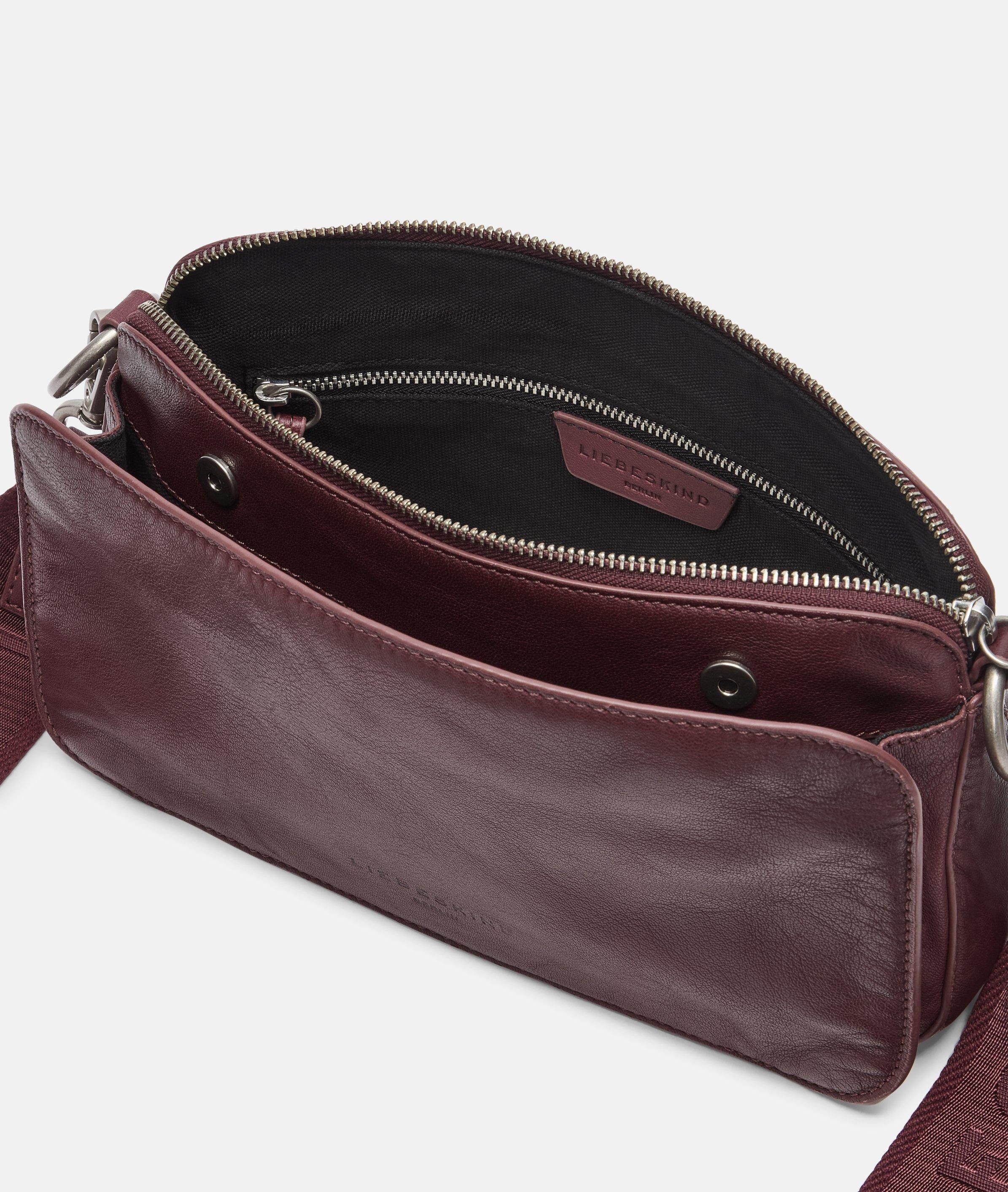 Liebeskind Berlin Umhängetasche Clarice Crossbody M, Geräumige Umhängetasche aus Schafsleder