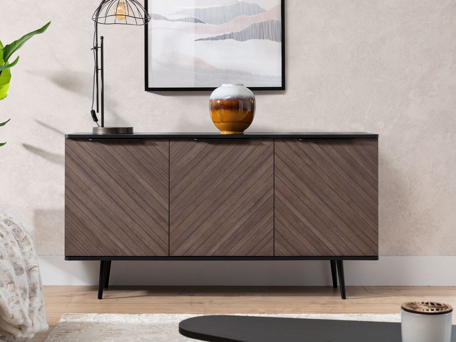 Kommode mit 3 Türen, Industriell design, Schließmechanismus PINO