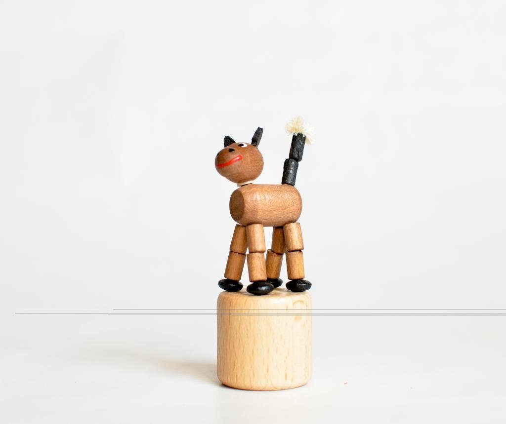 Jan Stephani Erzgebirgische Volkskunst Tierfigur Holzspielzeug Wackelfigur Pferd braun Höhe=8cm NEU, freistehend, handbemalt, beweglich