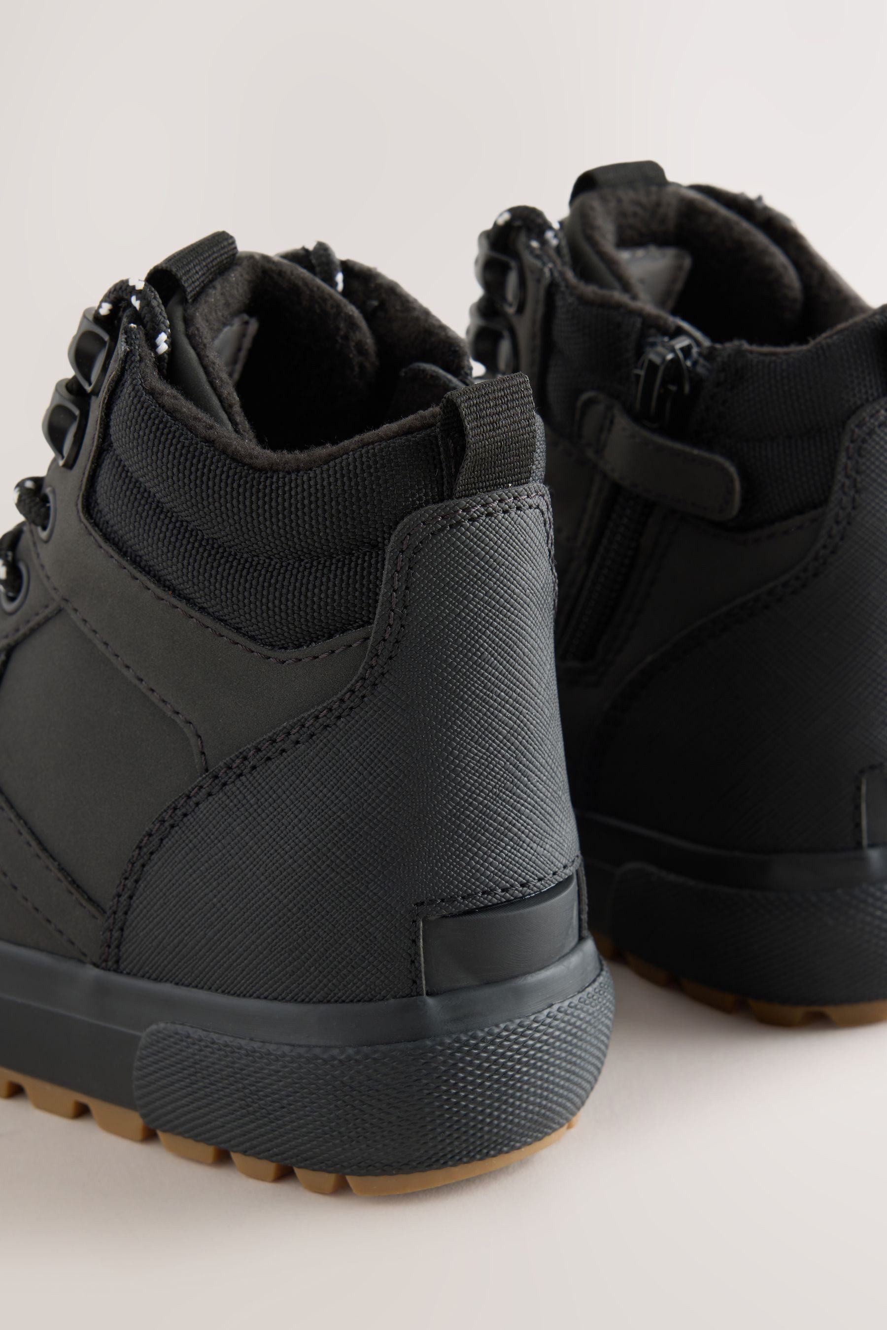 Next Hi-Top-Skate-Stiefel mit Profilsohle Stiefel – Bild 2 von 5