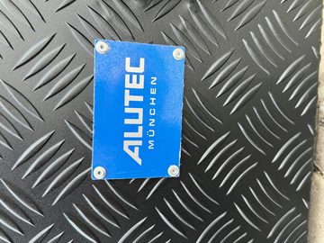 ALUTEC München Werkzeugkoffer ALUTEC Aluminiumbox Extreme 37 Schwarz, 37 ltr., (LxBxH) 600 x 250 x