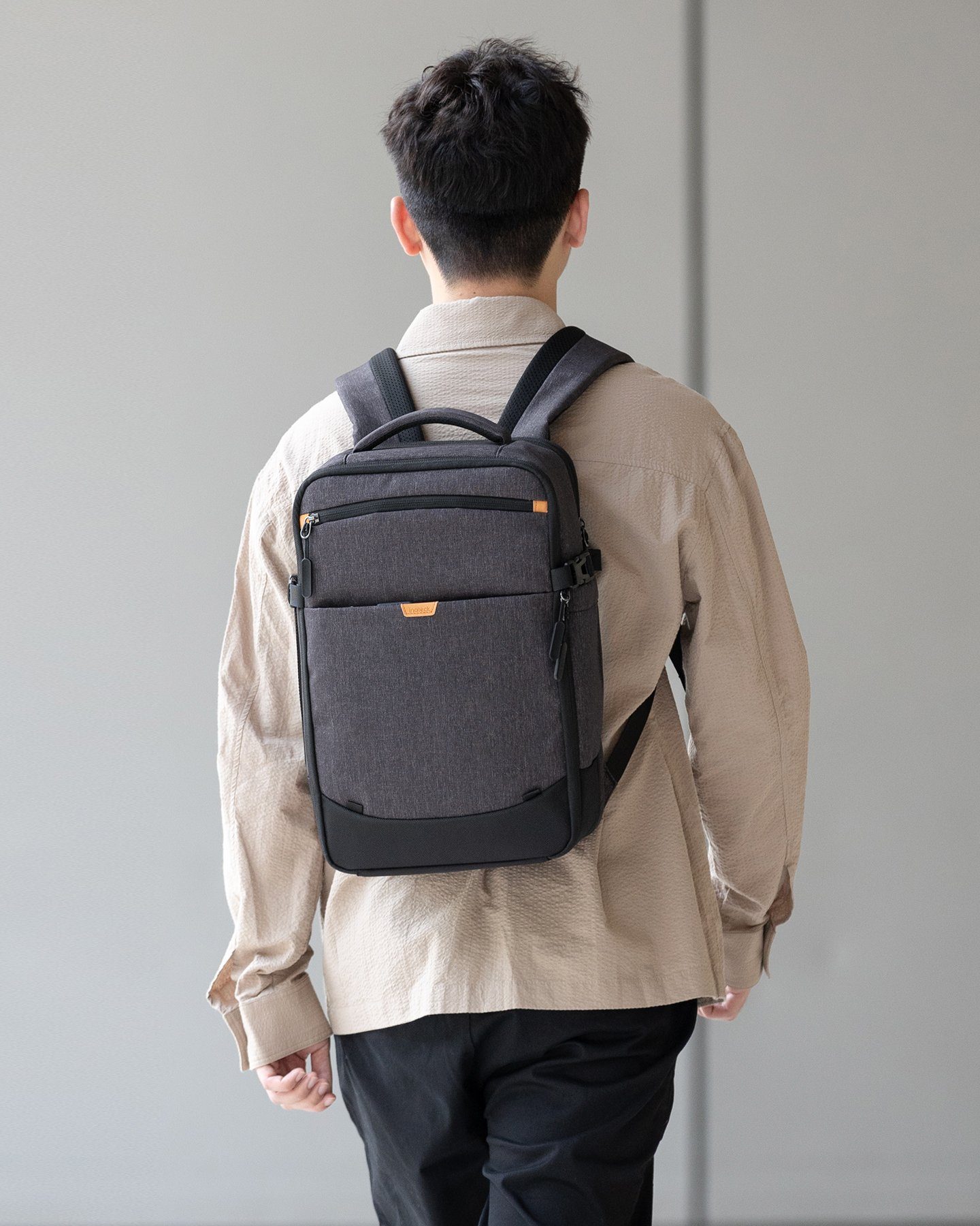 Inateck Reiserucksack 17-20L Ryanair Handgepäck Rucksack 40x20x25cm Laptoprucksack