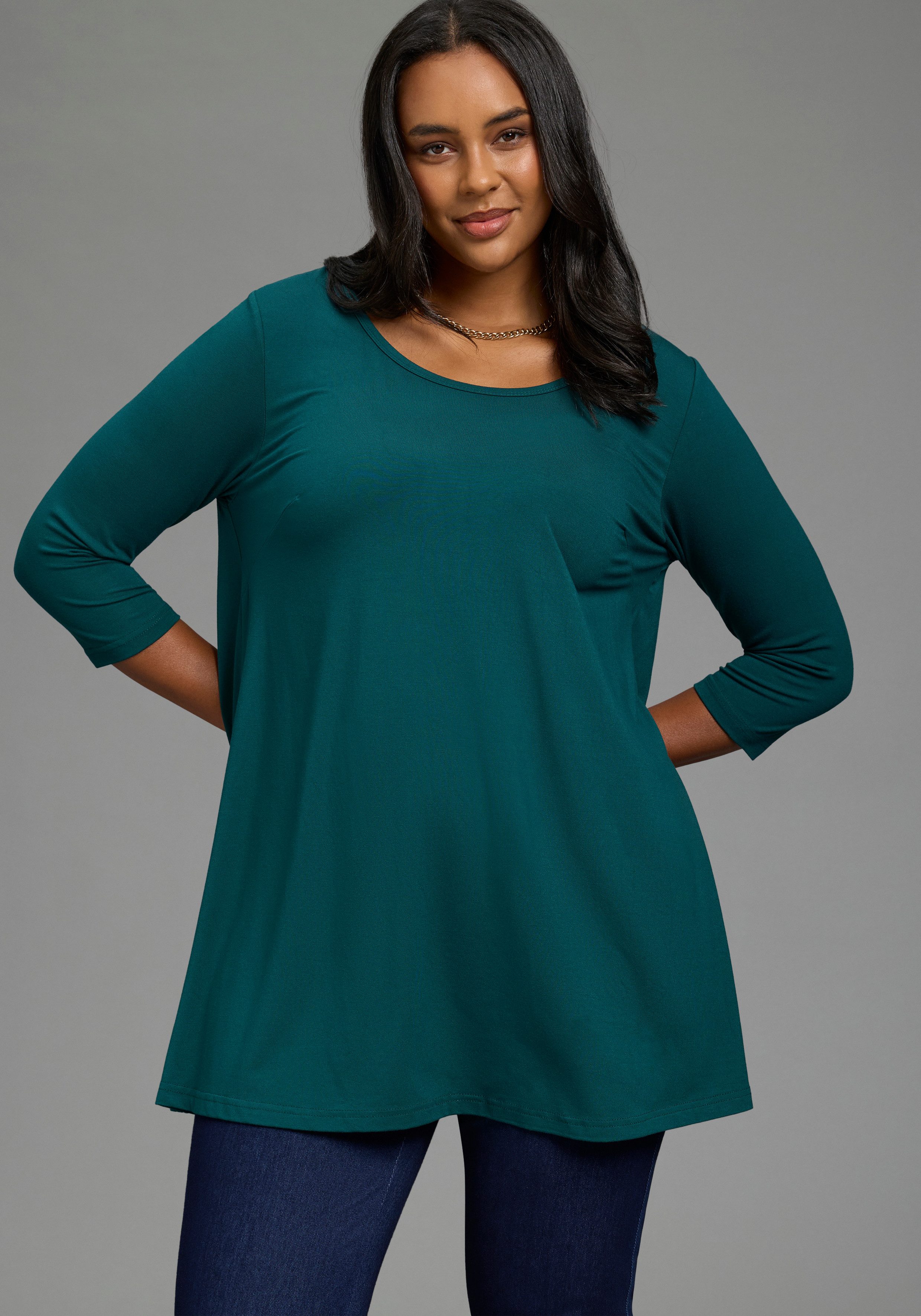 Laura Scott CURVE Tunikashirt Große Größen in A-Linie, mit 3/4-Ärmeln, po-bedeckende Länge. € 49,99, (€ 49,99 pro 1 Stk).