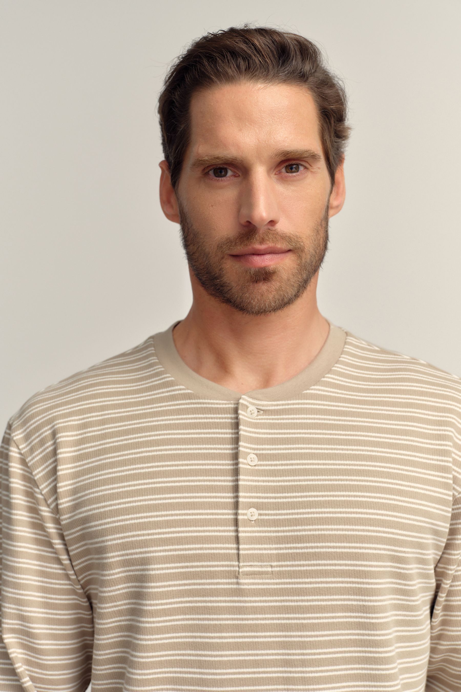 Next Langarmshirt Langarmshirt mit Grandad-Kragen aus Baumwolle (1-tlg)