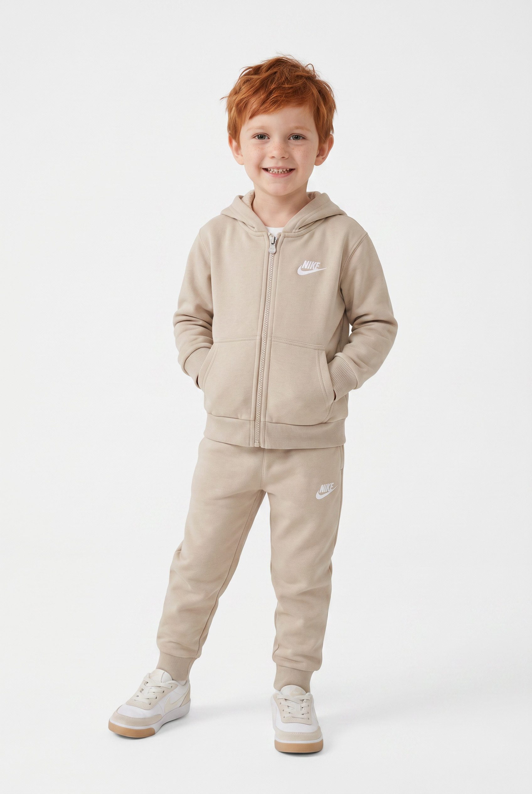 Nike Sportswear Jogginganzug NKN LBR FT FZ CLUB SET (2-tlg), für Kinder, zweiteiliges Set, mit Kapuzenjacke und Jogginghose
