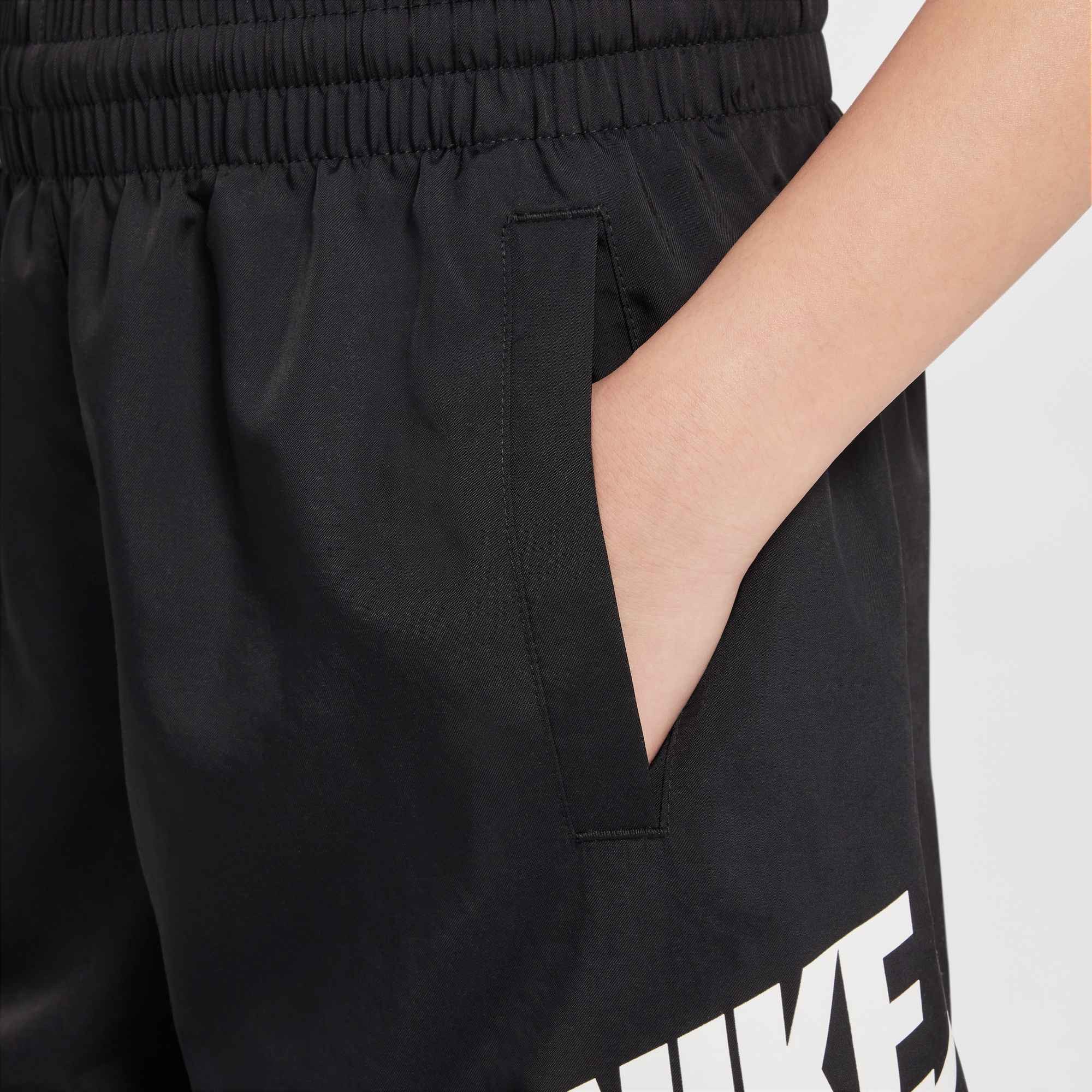 Nike Sportswear Trainingsshorts K NSW CLUB WVN SHORT 6IN HBR Für Kinder und Jugendliche