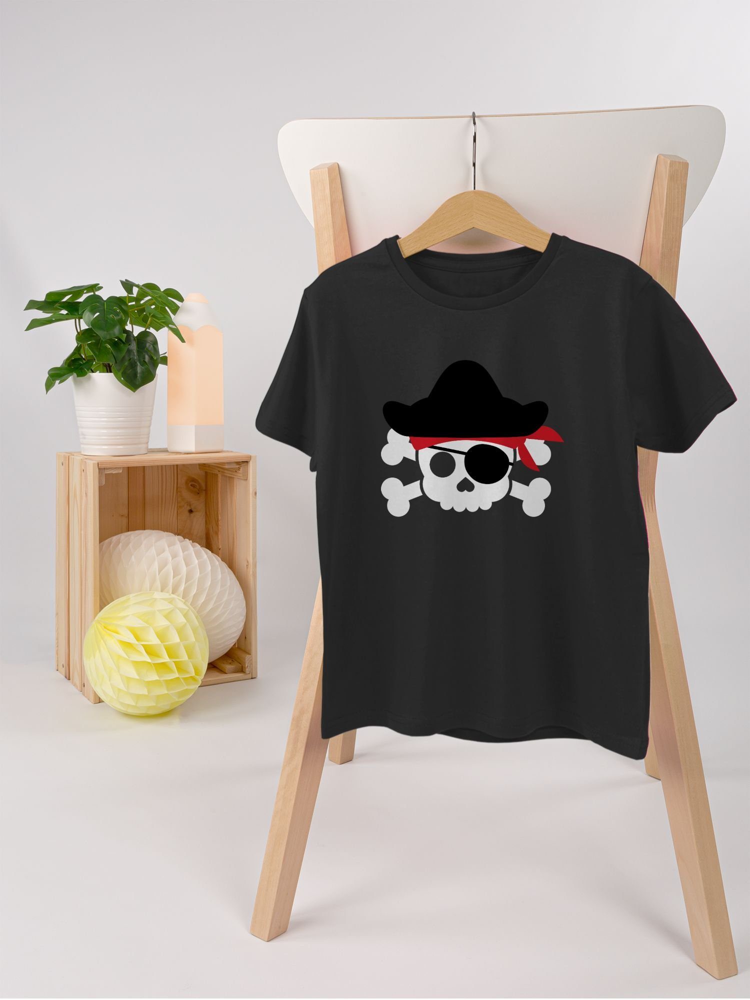 Shirtracer Piraten Fasching - Karneval Schwarz Piratenkostüm Pirat Geburtstags Kostüm & T-Shirt 1 Totenkopf Piratenkopf