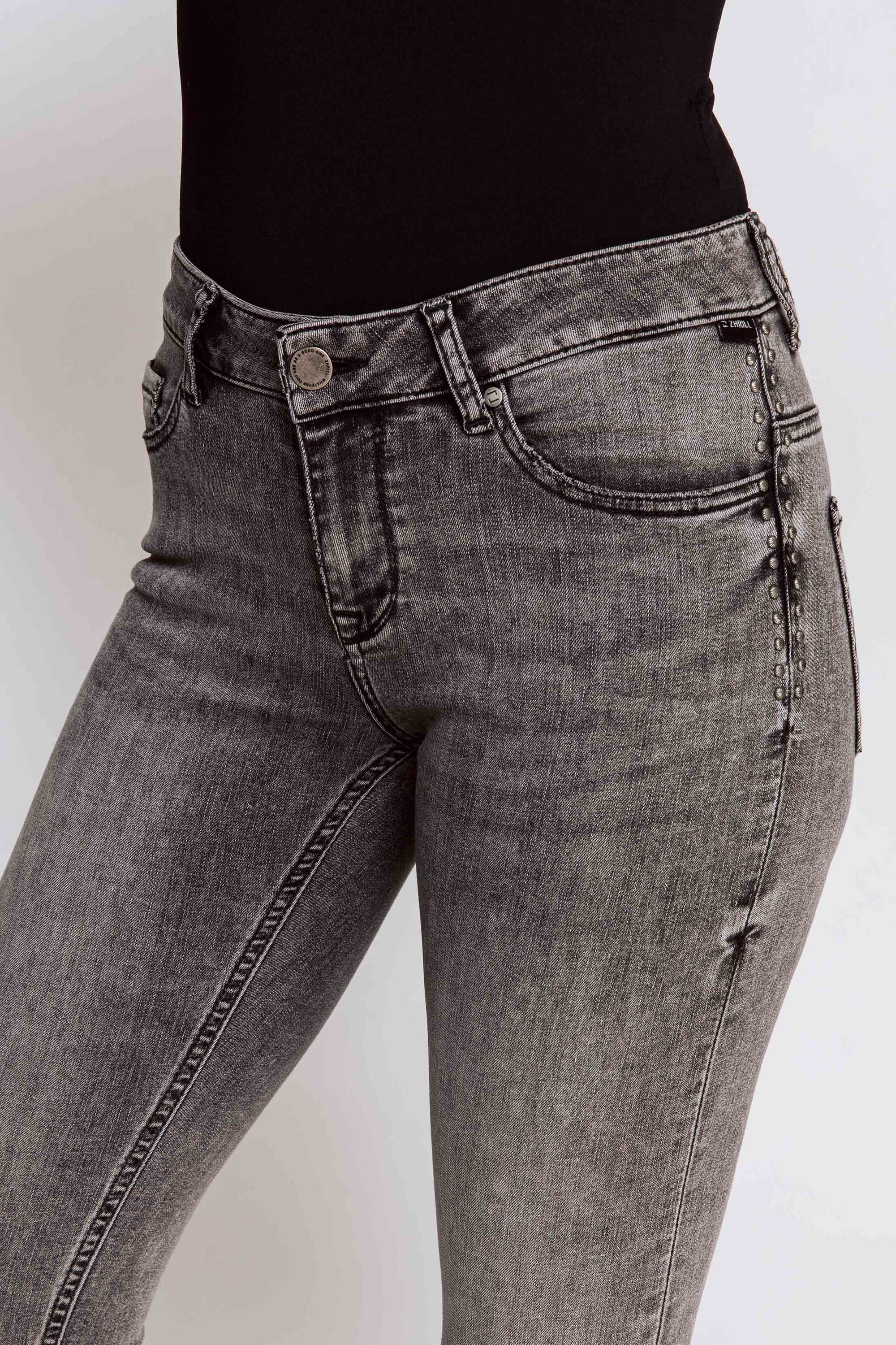 Jeans Zhrill Skinny-fit-Jeans Tragekomfort Skinny angenehmer DAFFY Grau