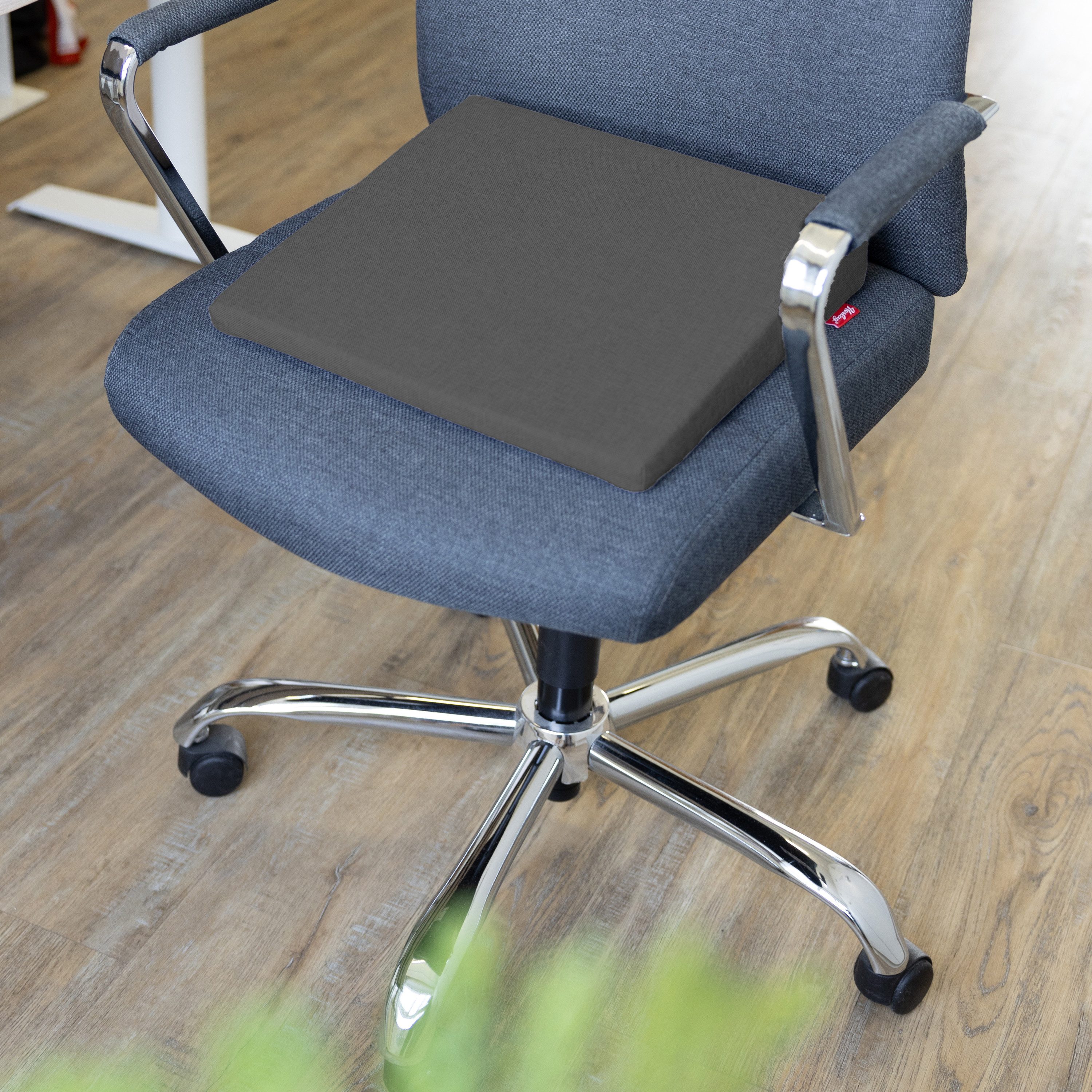 Herlag Keilkissen Stella, Ergonomisches Sitzkeilkissen 33x37x7/2cm Waschbarer Bezug