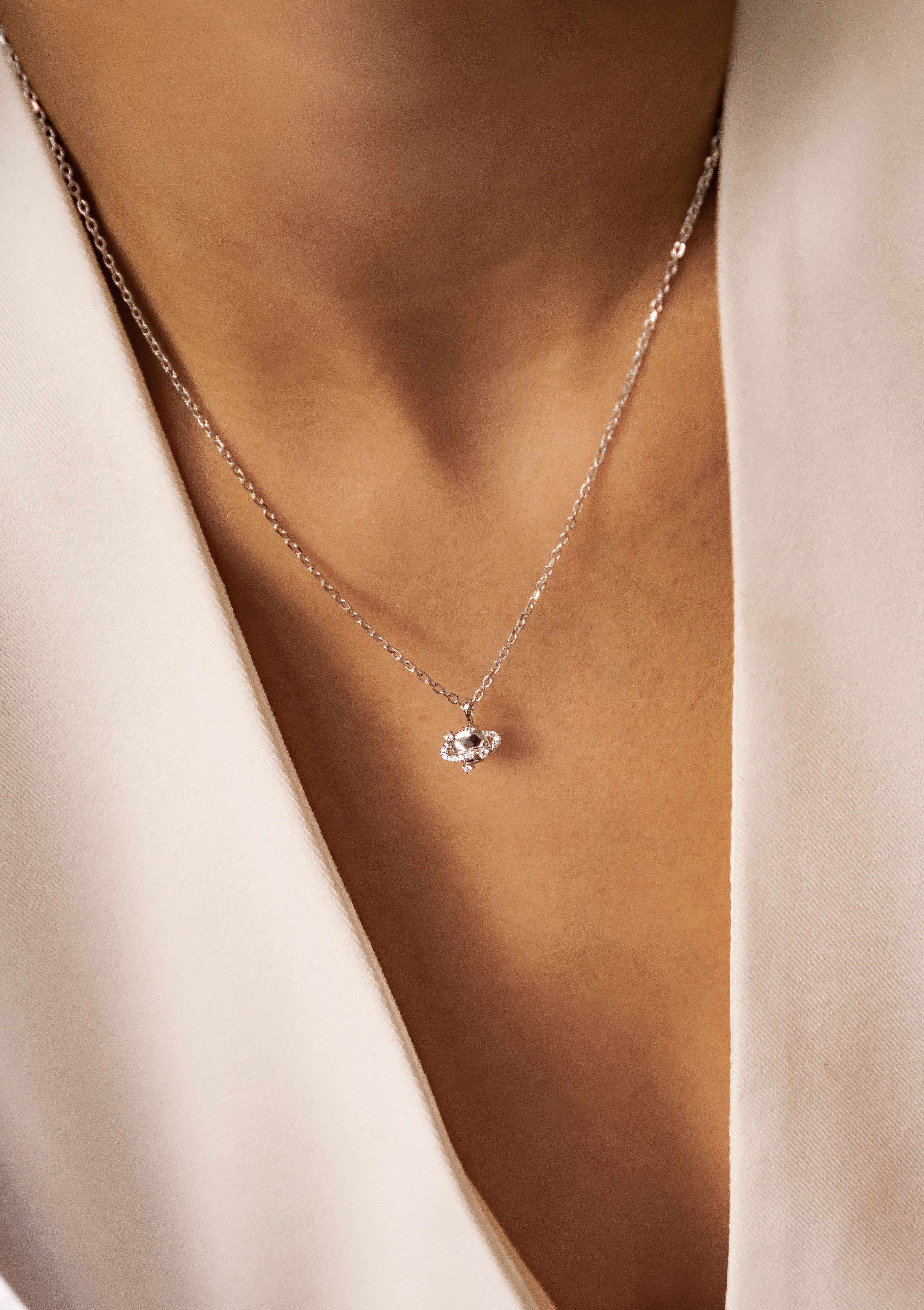 Hey Happiness Kette mit Anhänger Planet, mit Zirkonia, Astro Damen Halskett günstig online kaufen