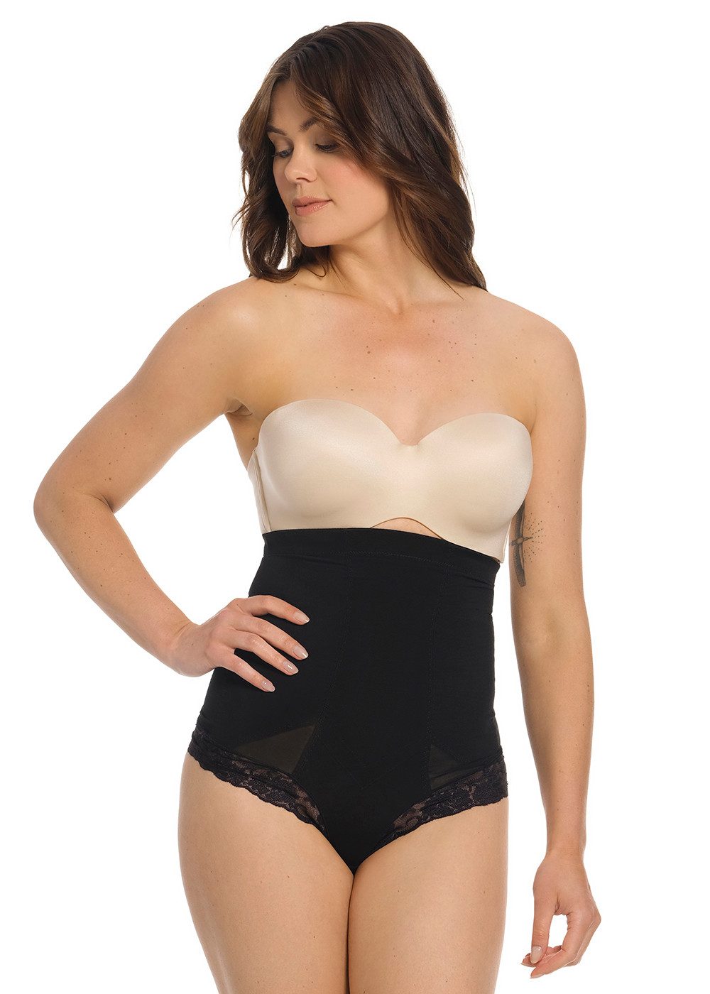 MAGIC Bodyfashion Shapingstring Super Control Hi-Thong mit eleganter, weicher Spitze