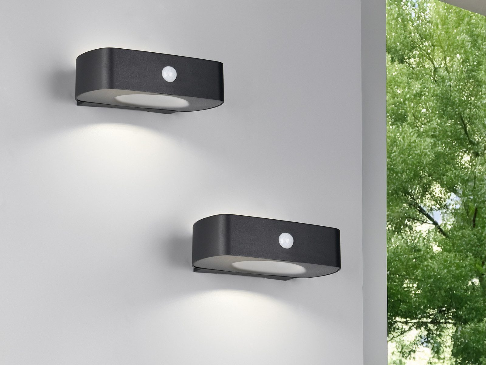 Reality Leuchten LED Solarleuchte, Bewegungsmelder, LED fest integriert, Neutralweiß, 2er SET Wand Außen-Leuchten mit Solar, Akku auch USB aufladbar B: 21cm