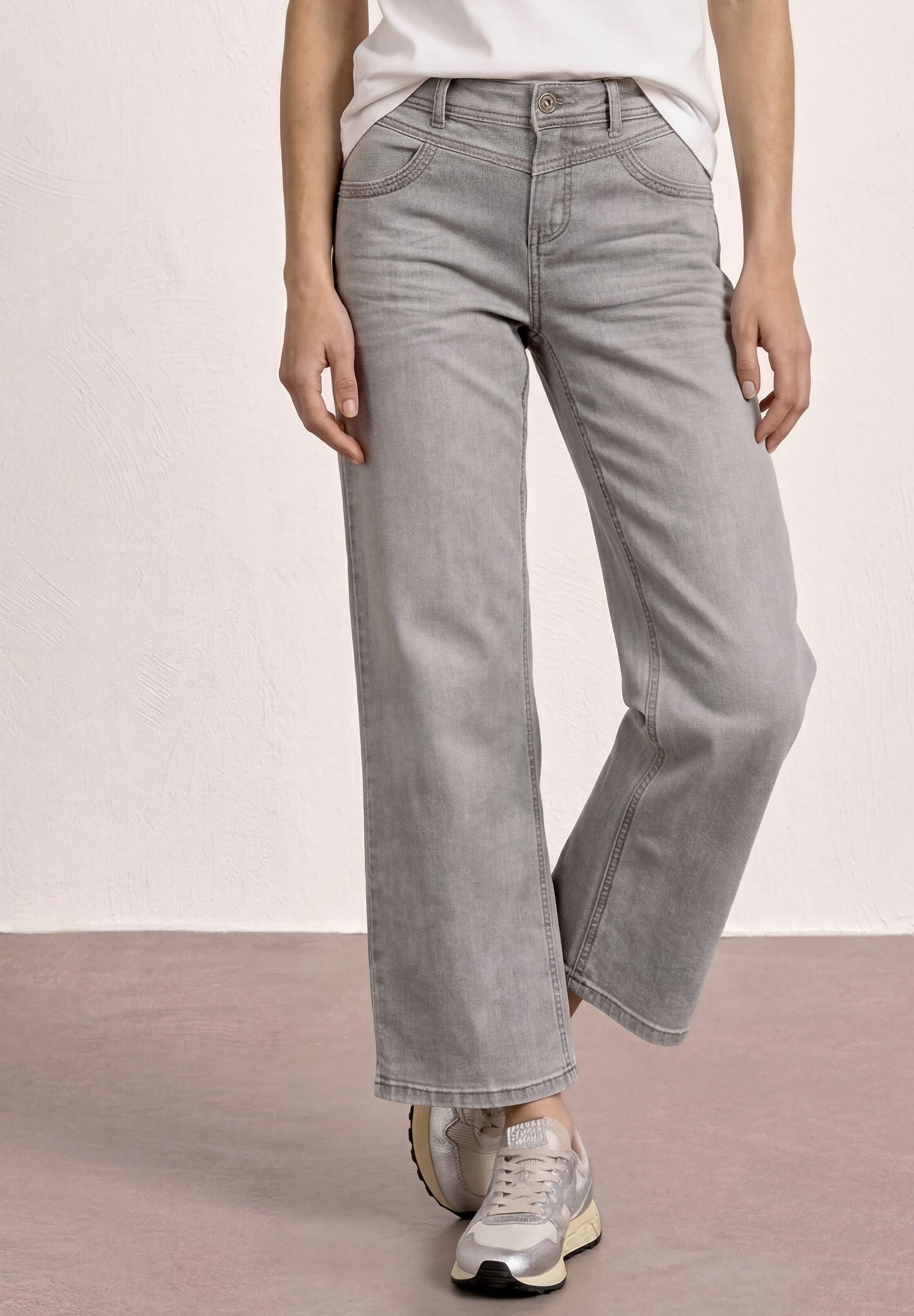 STREET ONE Comfort-fit-Jeans Middle Waist
