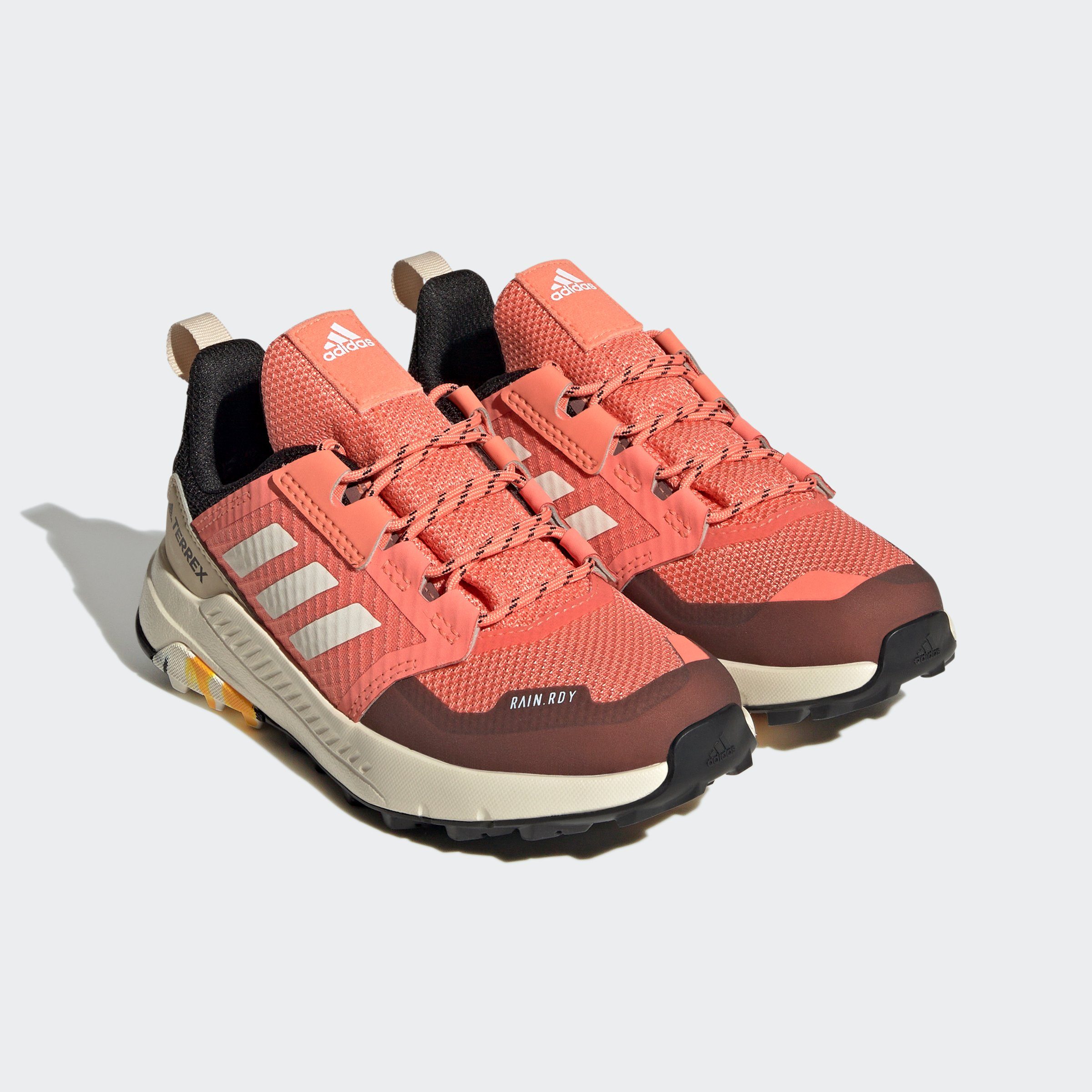 adidas TERREX TERREX TRAILMAKER RAIN.RDY Wanderschuh wasserdicht Coral Fusion / Wonder White / Solar Gold