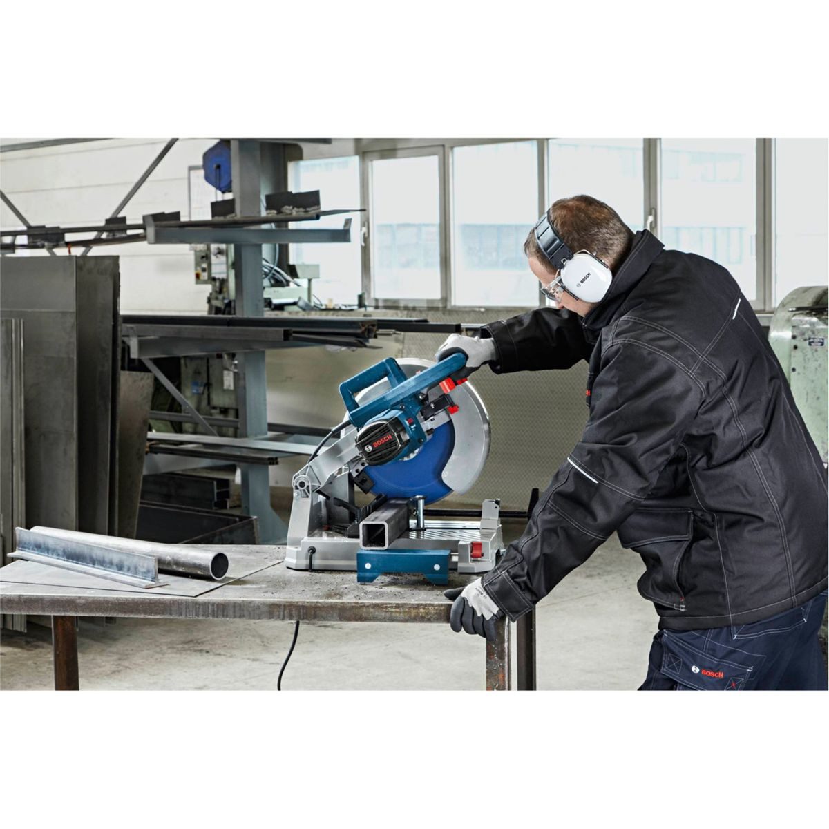 BOSCH Akku-Stichsäge GCD 12 JL Professional Metalltrennsäge