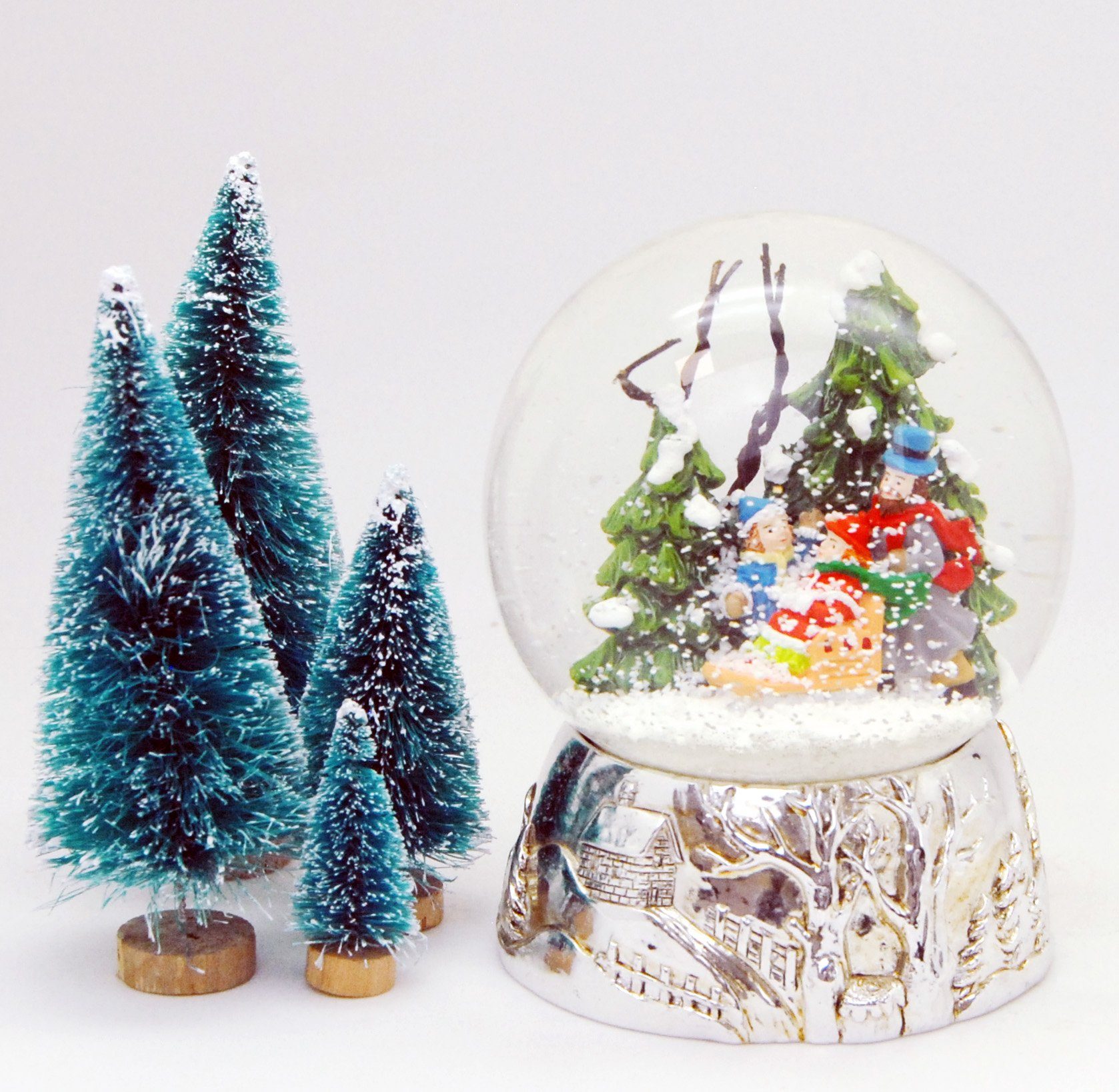 Silber Familienspaziergang Landschaft mit Schneekugel Spieluhr Sockel cm MINIUM-Collection 10