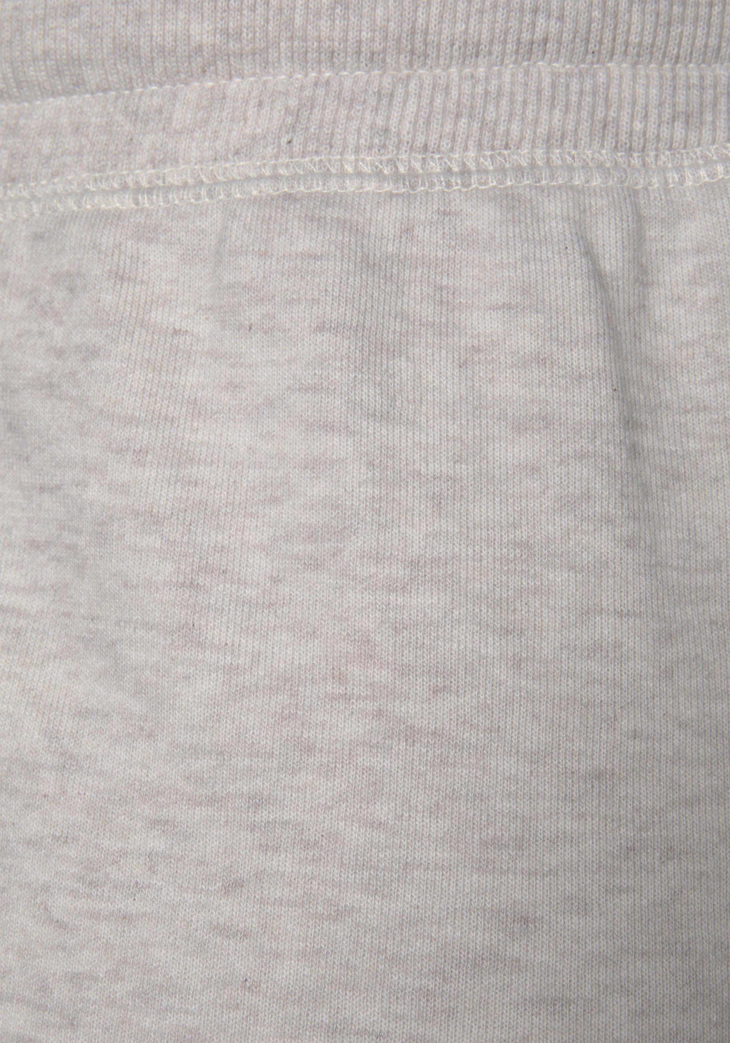 Bench. Loungewear Bermudas mit aufgeschlagenen Beinsäumen und seitlichen Taschen, Loungewear