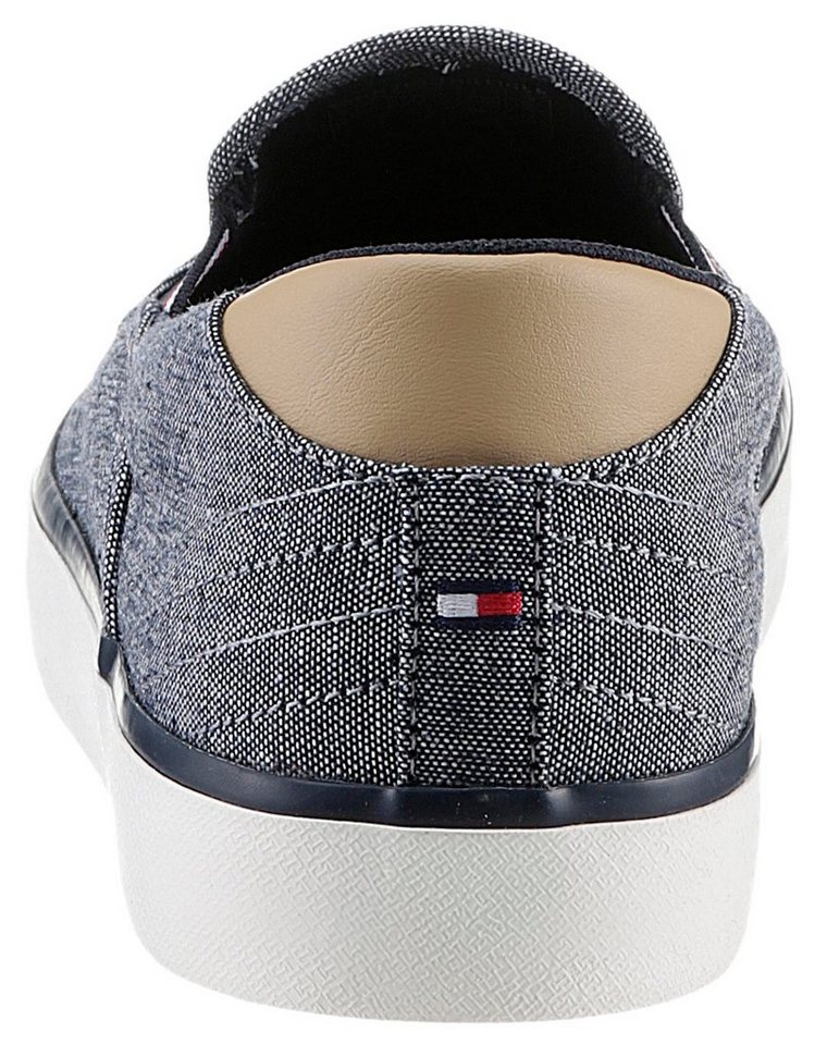 Tommy Hilfiger TH HI VULC LOW SLIPON CHAMBRAY Slipper mit praktischem  Stretcheinsatz