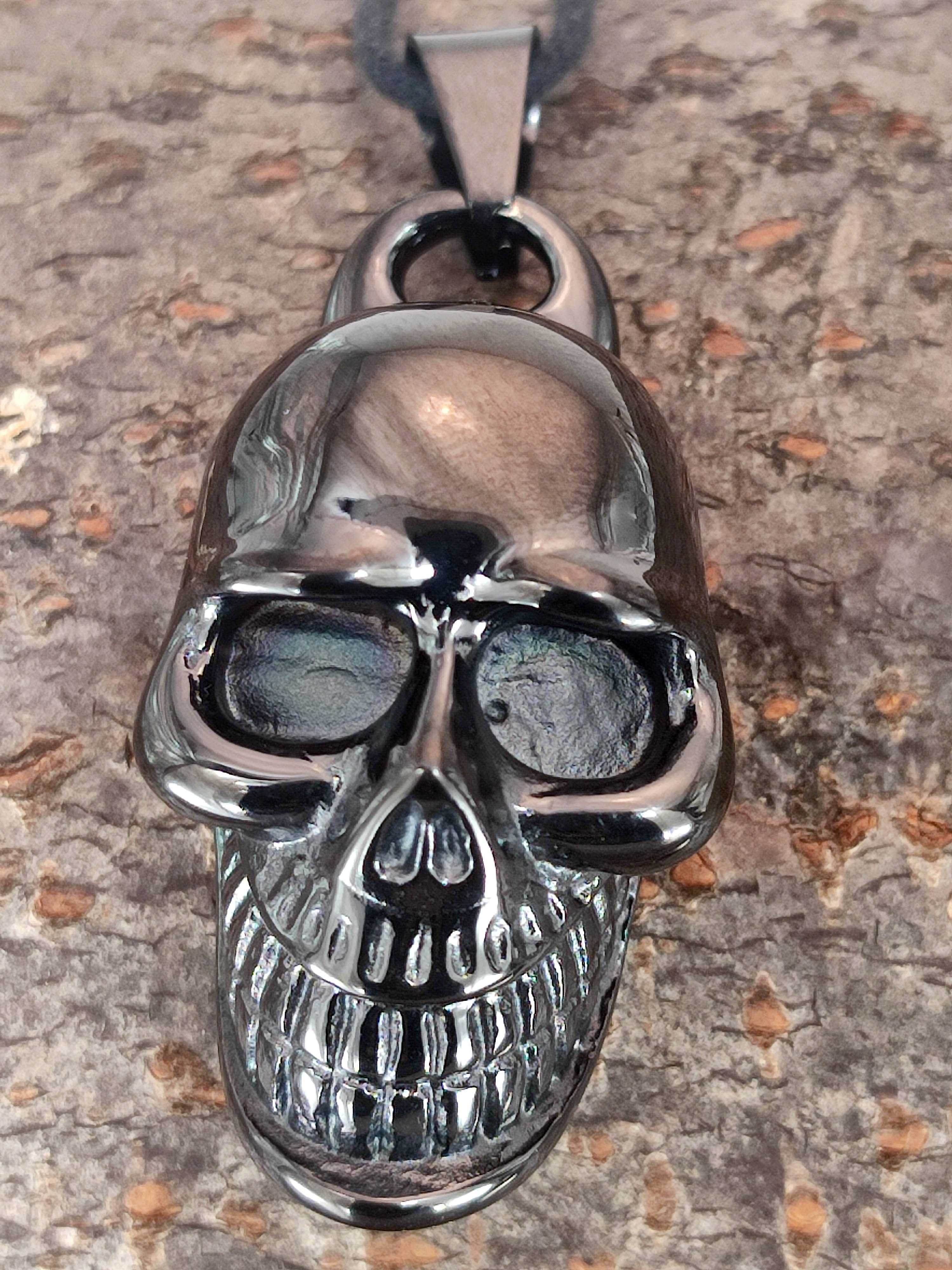 Skull Anhänger Totenkopf 925 Silber mit schwarzem Stein Zirkonia