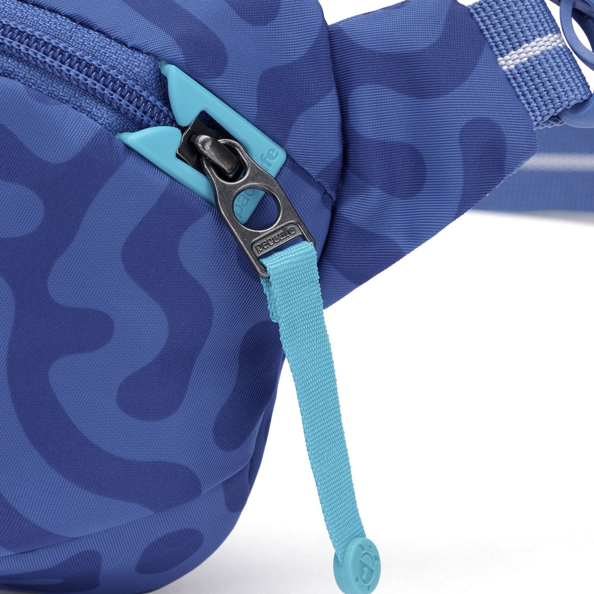 Pacsafe Umhängetasche Pacsafe Go, Polyester