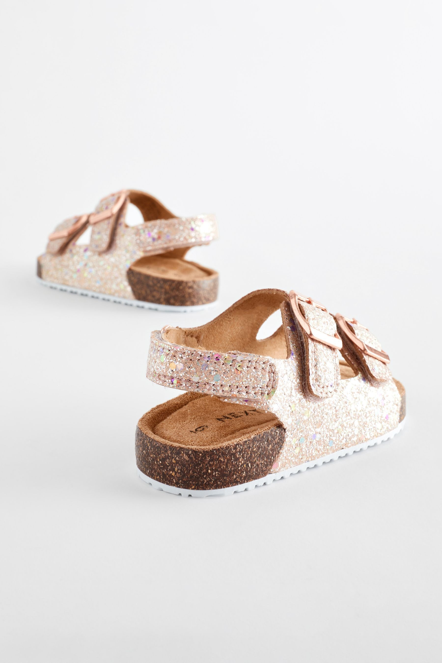 Next Sandalen mit zwei Riemen und Korkfußbett Sandale (1-tlg)