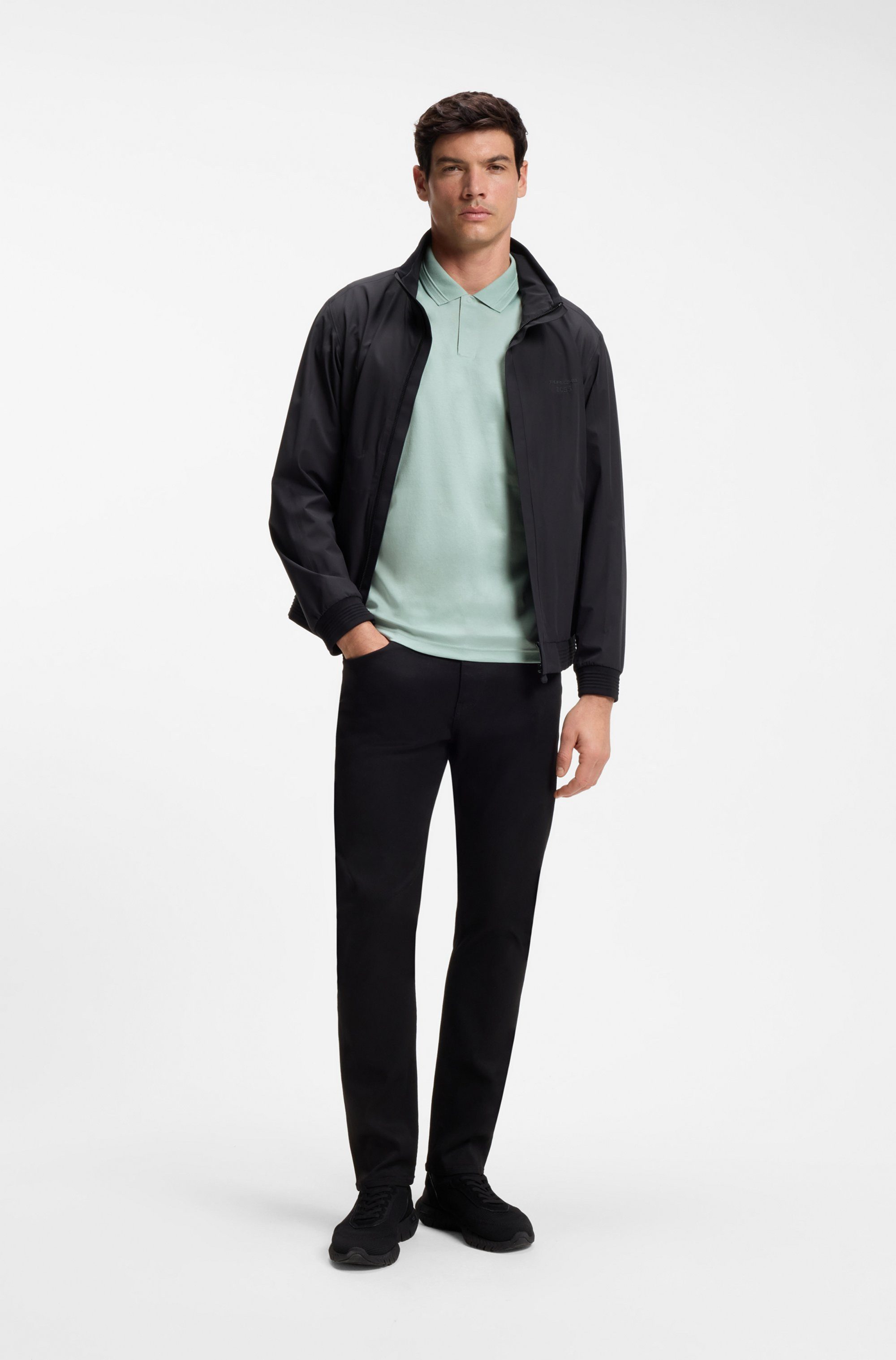 BOSS GREEN Poloshirt Porsche Spirit 70 Capsule Collection Premium Herrenmode Innovative Geruchskontroll-Technologie HEIQ MINT