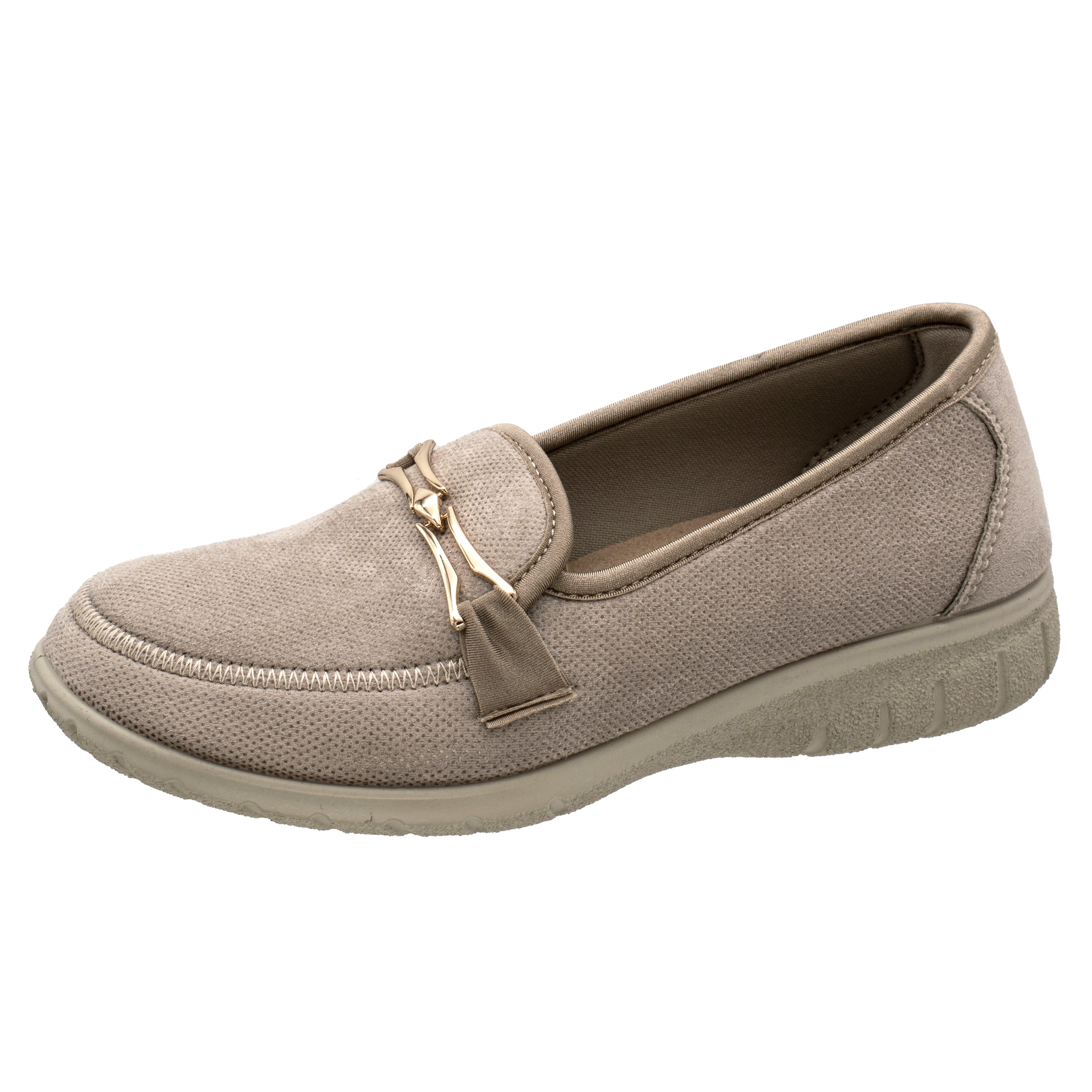 Fischer-Markenschuh Karin Slipper aus Stretchmaterial, Textilfutter, Ledereinlegesohle herausnehmbar beige