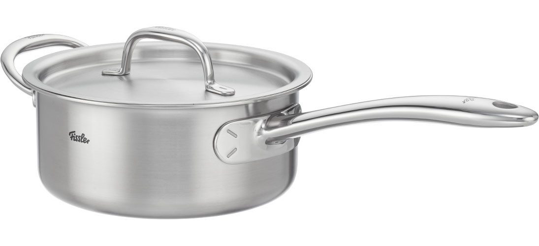 Fissler Kasserolle M5 Pro-Ply Stielkasserolle mit Metalldeckel, Edelstahl 18/10 (1-tlg), Kompakte Stielkasserolle mit Pro-Ply™ Technologie und Metalldeckel