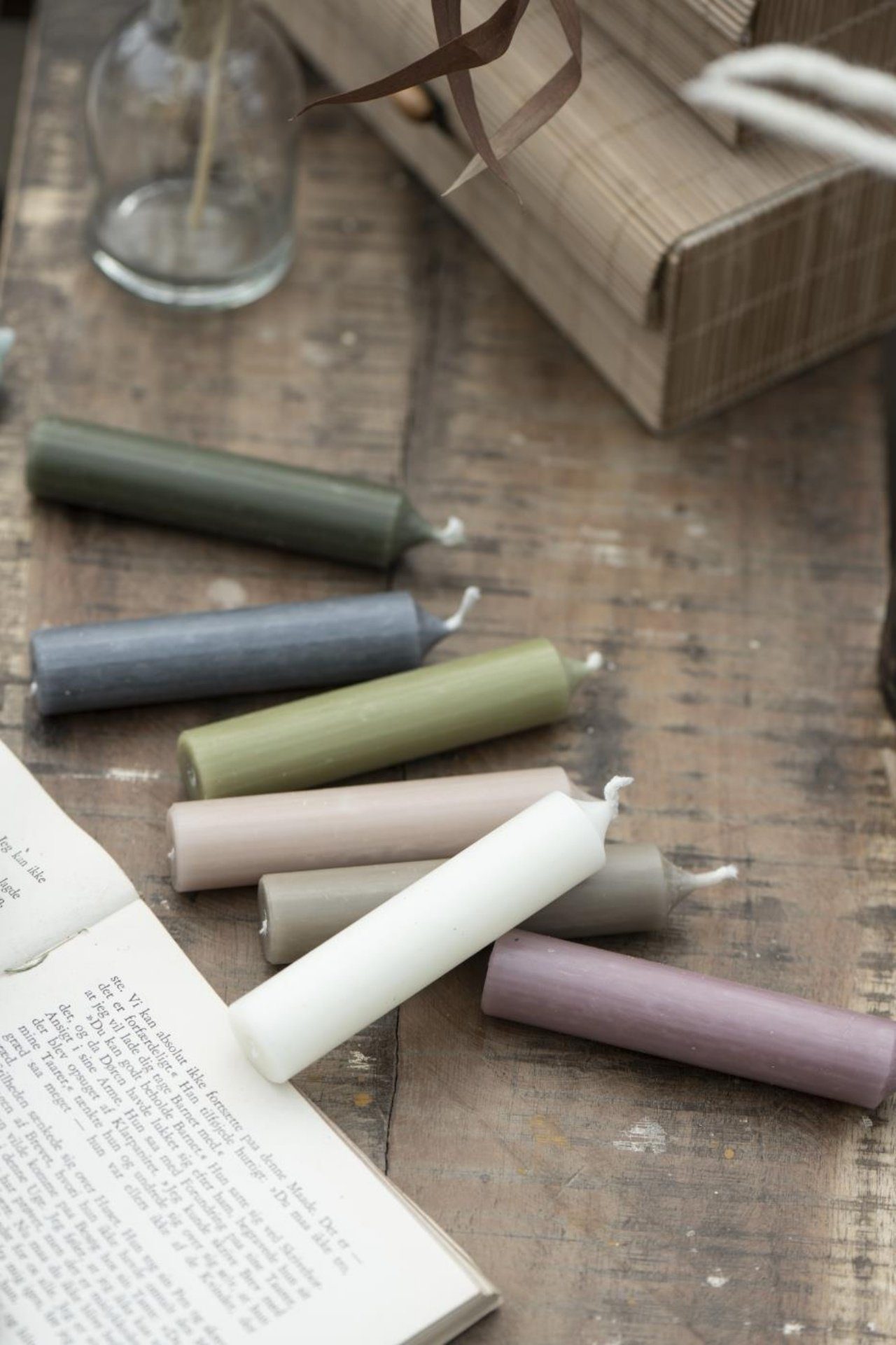 Ib Laursen Tafelkerze (Packung, 8-tlg., Pack), 8er Pack tolle im VintageStil rustikale Stabkerzen im Landhauslo