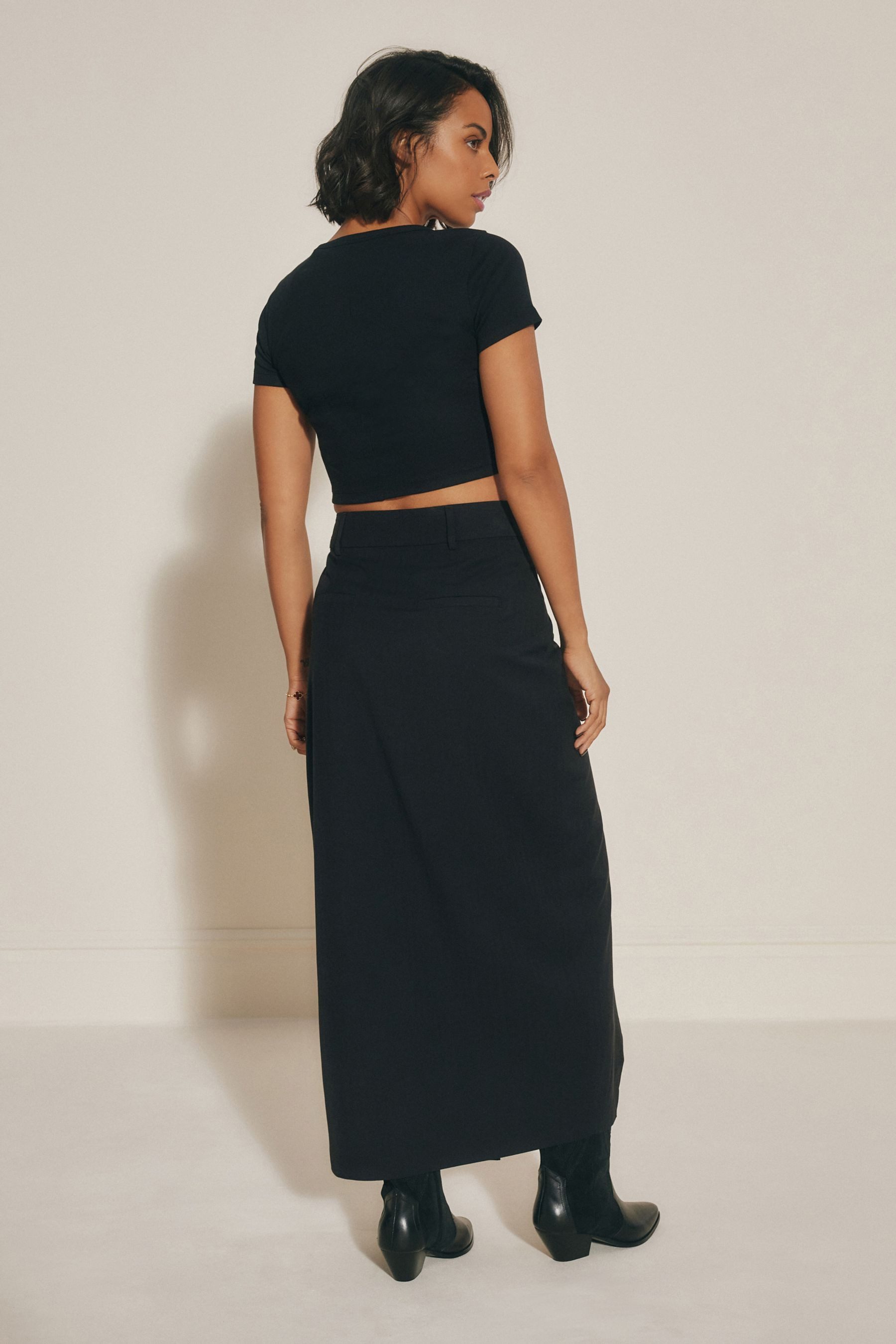 Next Maxirock Enger langer Rock mit asymmetrischer Taille (1-tlg)