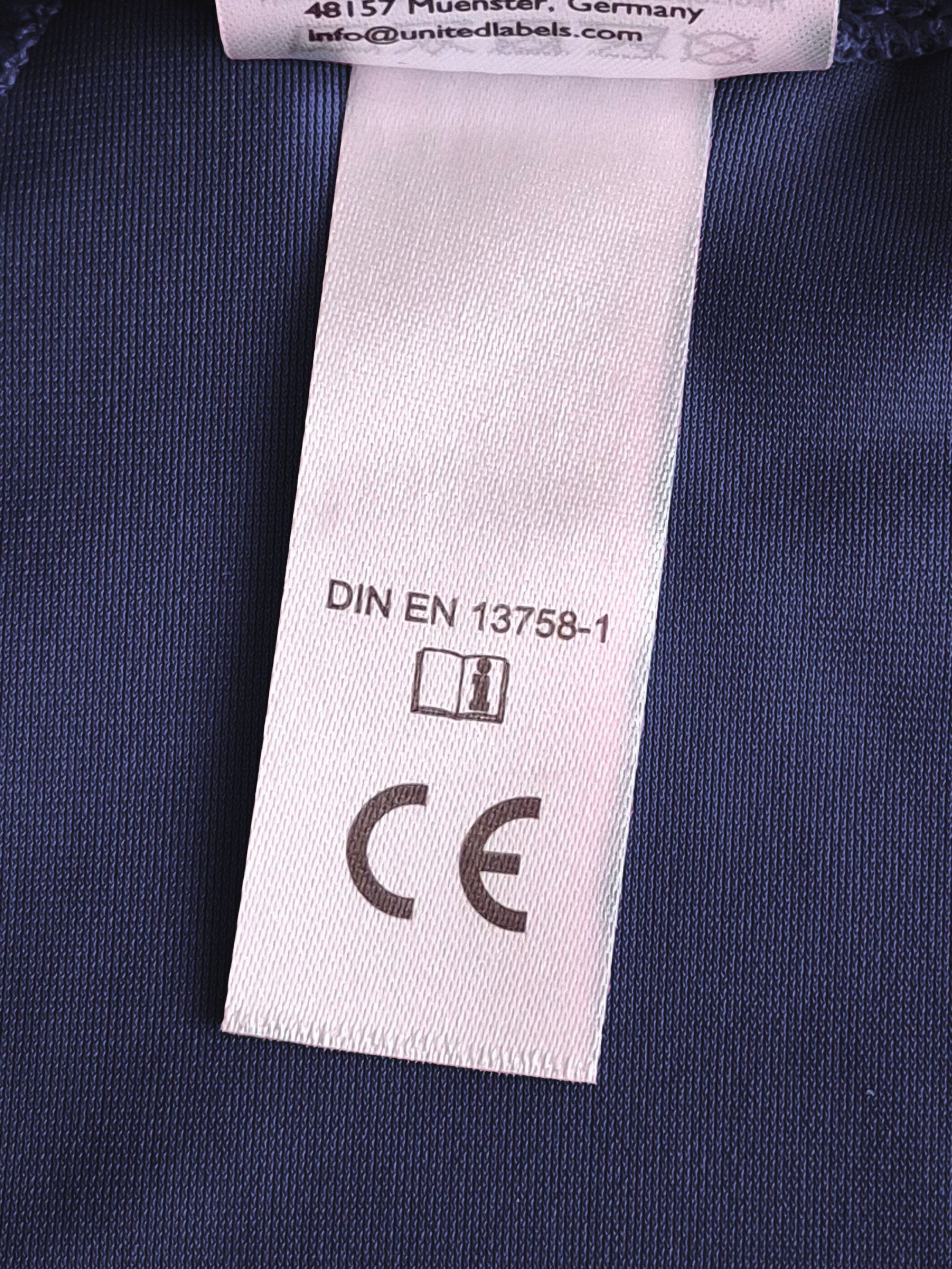 United Labels® Badeanzug Die Eiskönigin Schwimmshirt UV-Schutz 30 Langarm Badeshirt Rashguard