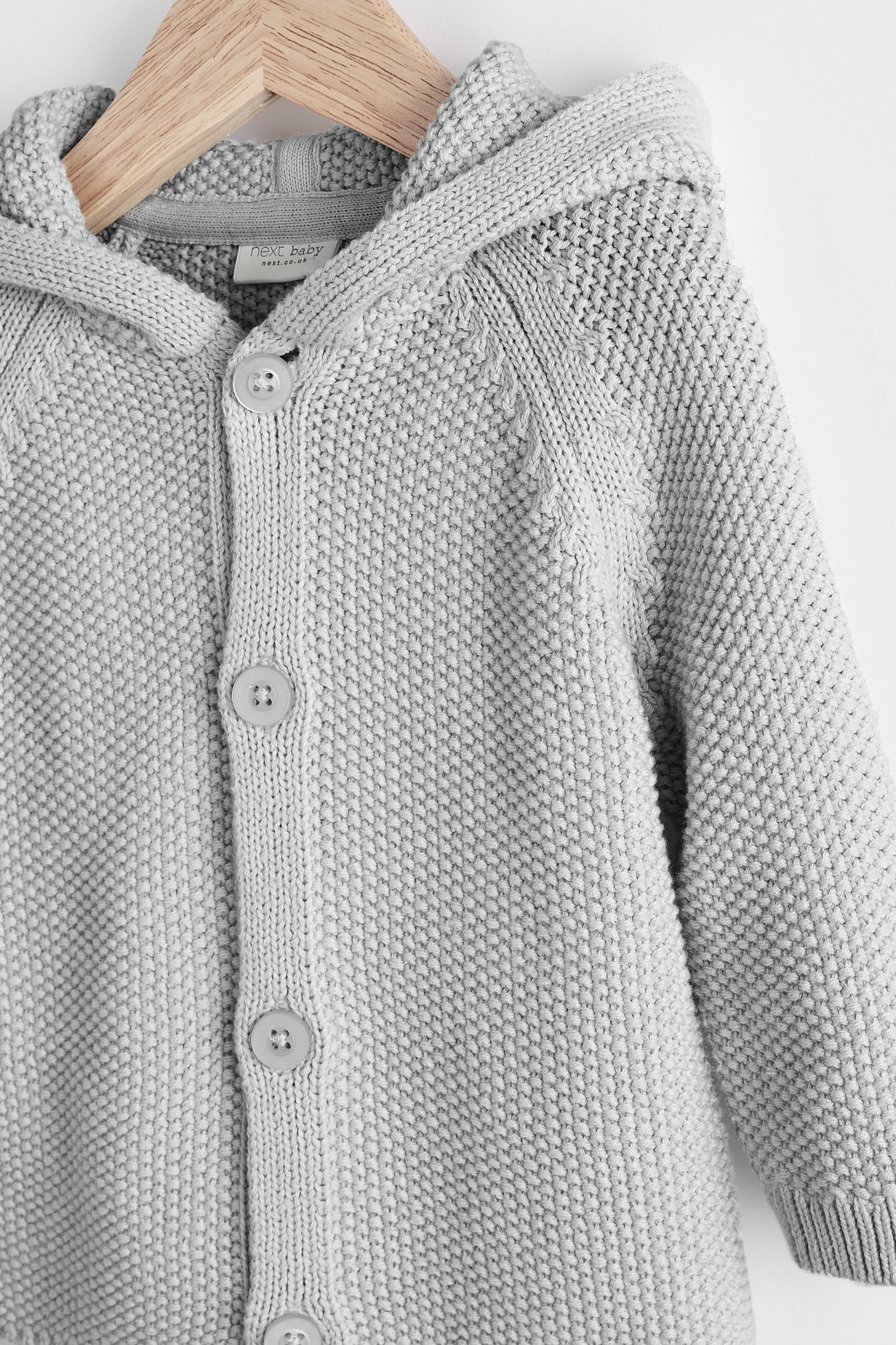 Next Strickjacke Gestrickte Baby-Strickjacke mit Bärenmotiv (1-tlg)