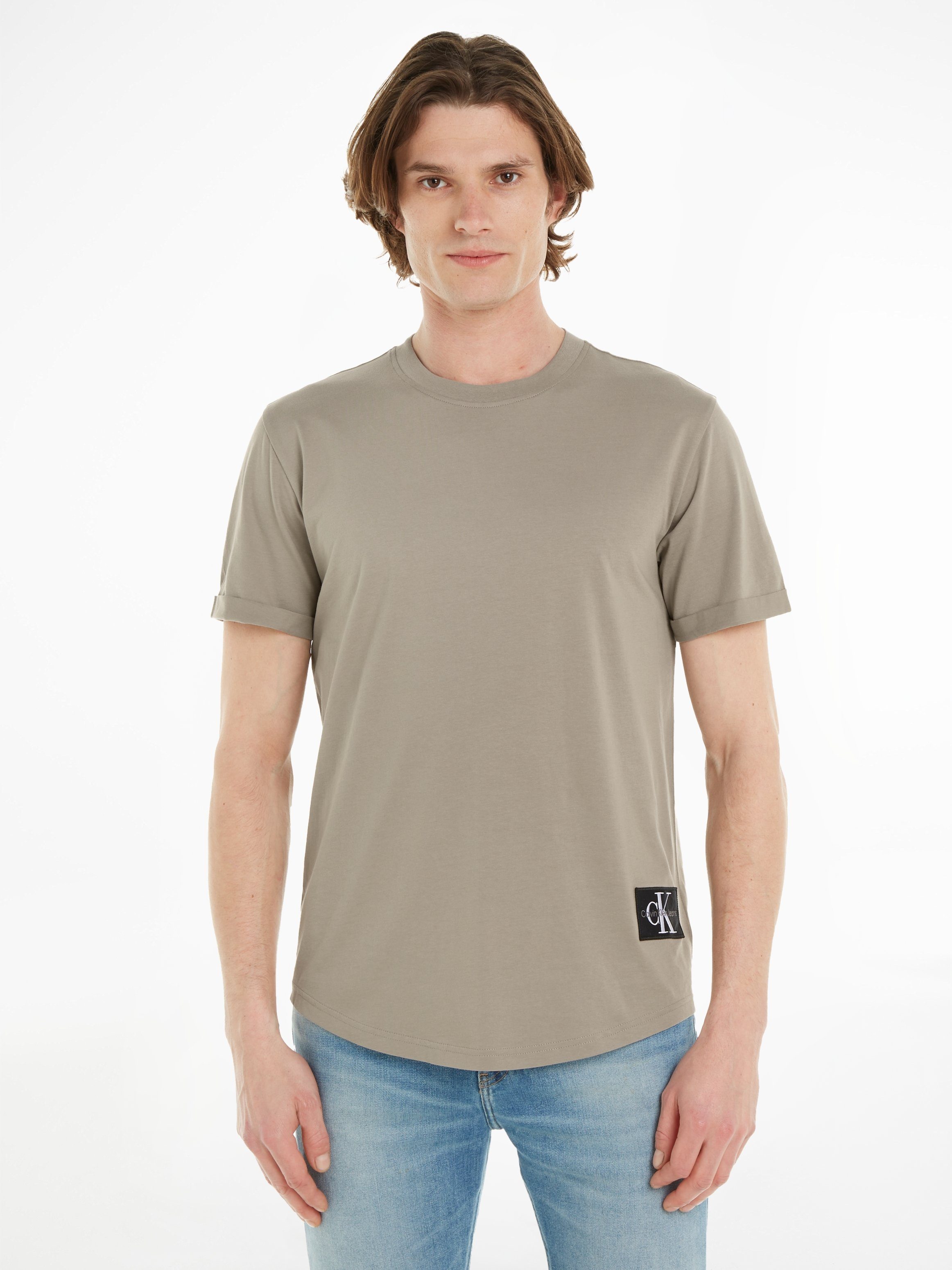 BADGE Klein TURN SLEEVE Jeans Calvin grau UP Logopatch mit T-Shirt