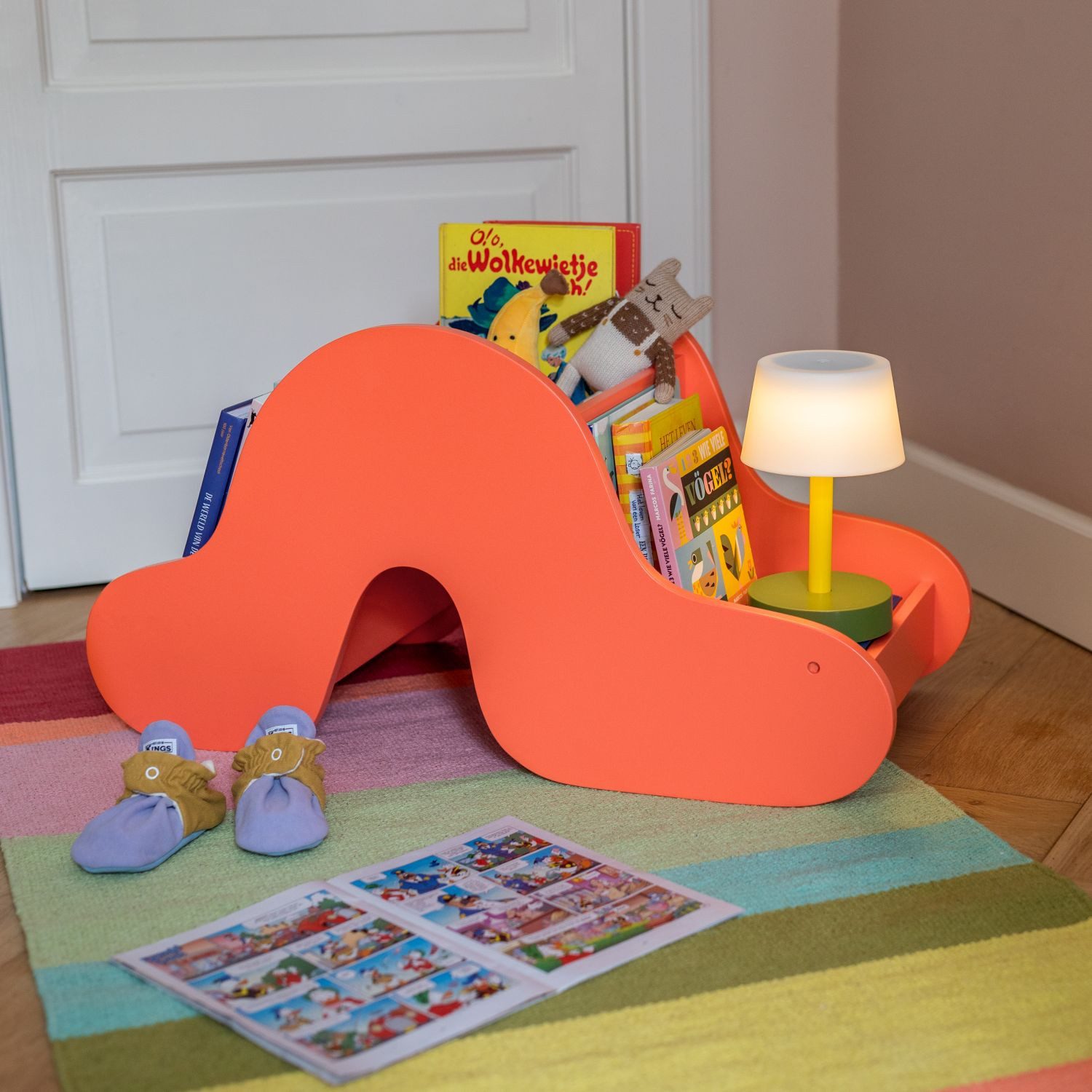 Remember Bücherregal Raupe Frieda günstig online kaufen