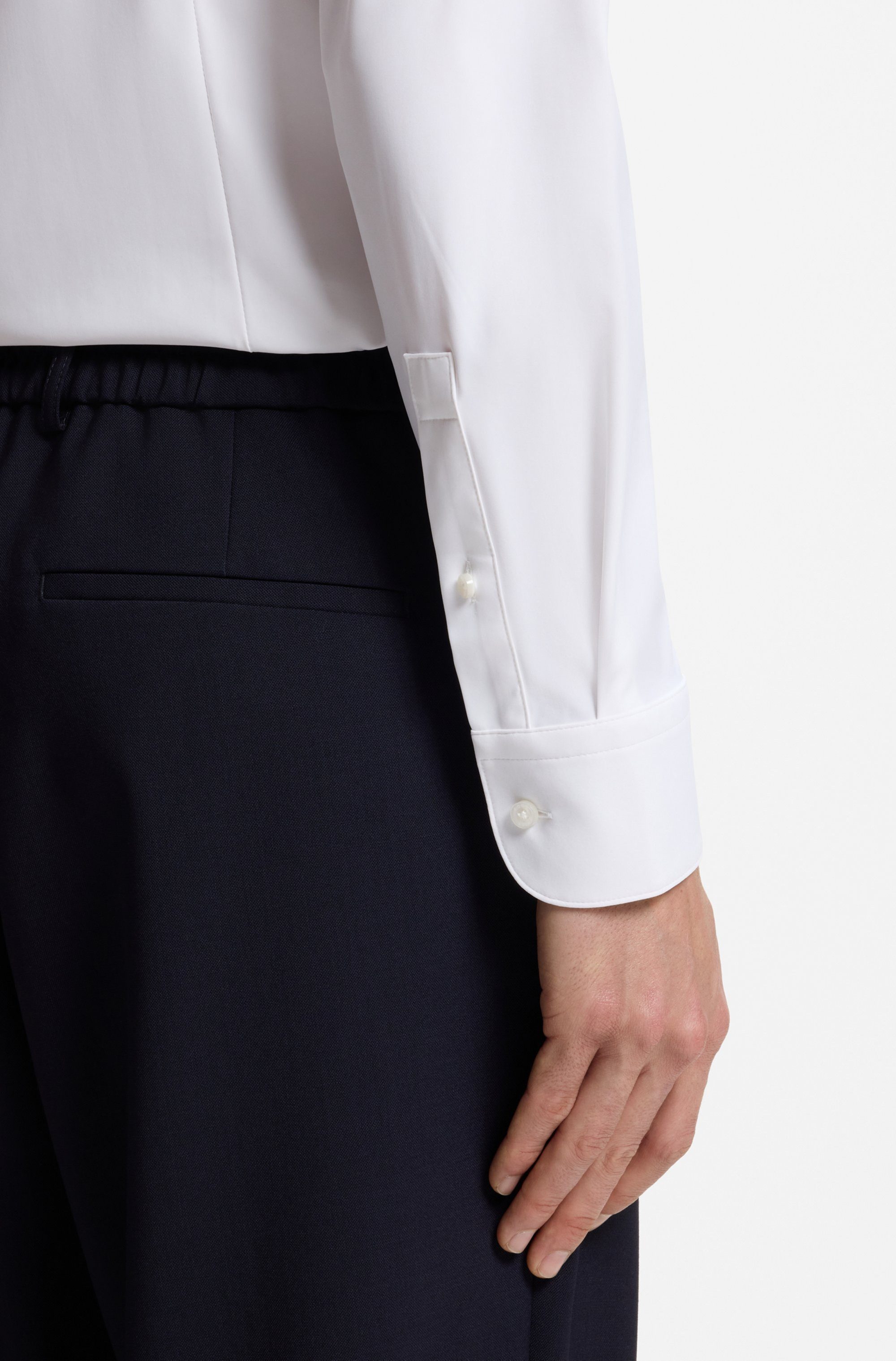 BOSS Langarmhemd HANK Kentkragen, Performance-Stretch-Jersey