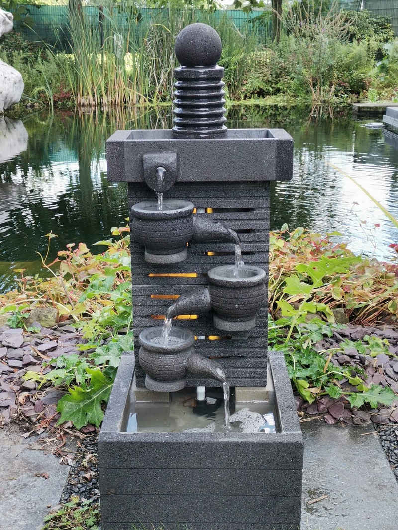 IDYL Gartenbrunnen IDYL Lavastein-Brunnen Wasserspiel mit Beleuchtung, Naturprodukt mit leichten Einschüssen witterungsbeständig Handarbeit