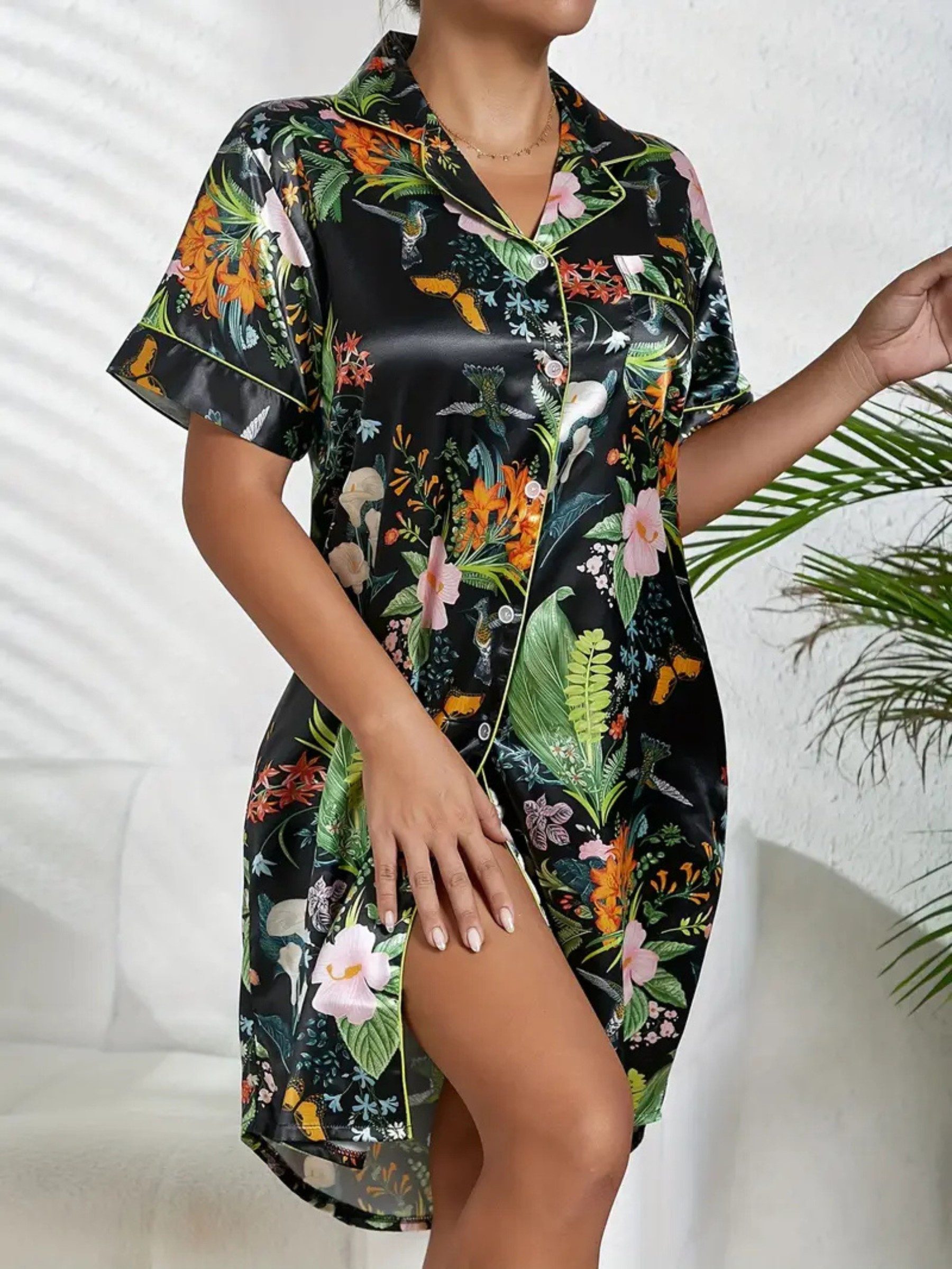 Elegant Love Nachthemd Bequemes Schlafkleid für Damen – Ideal als Schlafanzug oder Loungewear Nachtwäsche aus Satin – Komfortable Homewear für entspannte Nächte